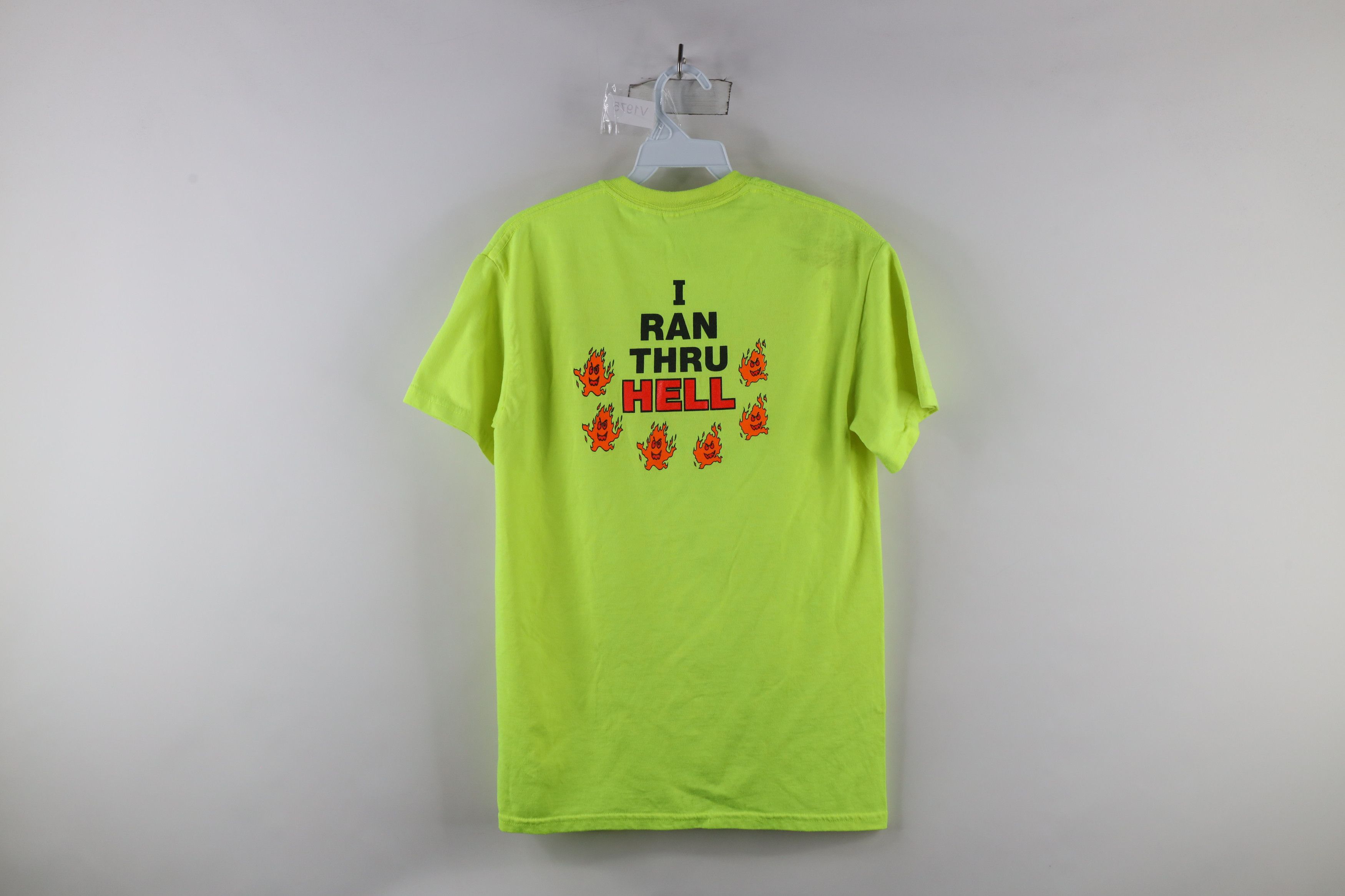 Vintage Vintage Race Run Thru Hell Michigan Short Sleeve T-Shirt Size US S / EU 44-46 / 1 - 10 Thumbnail