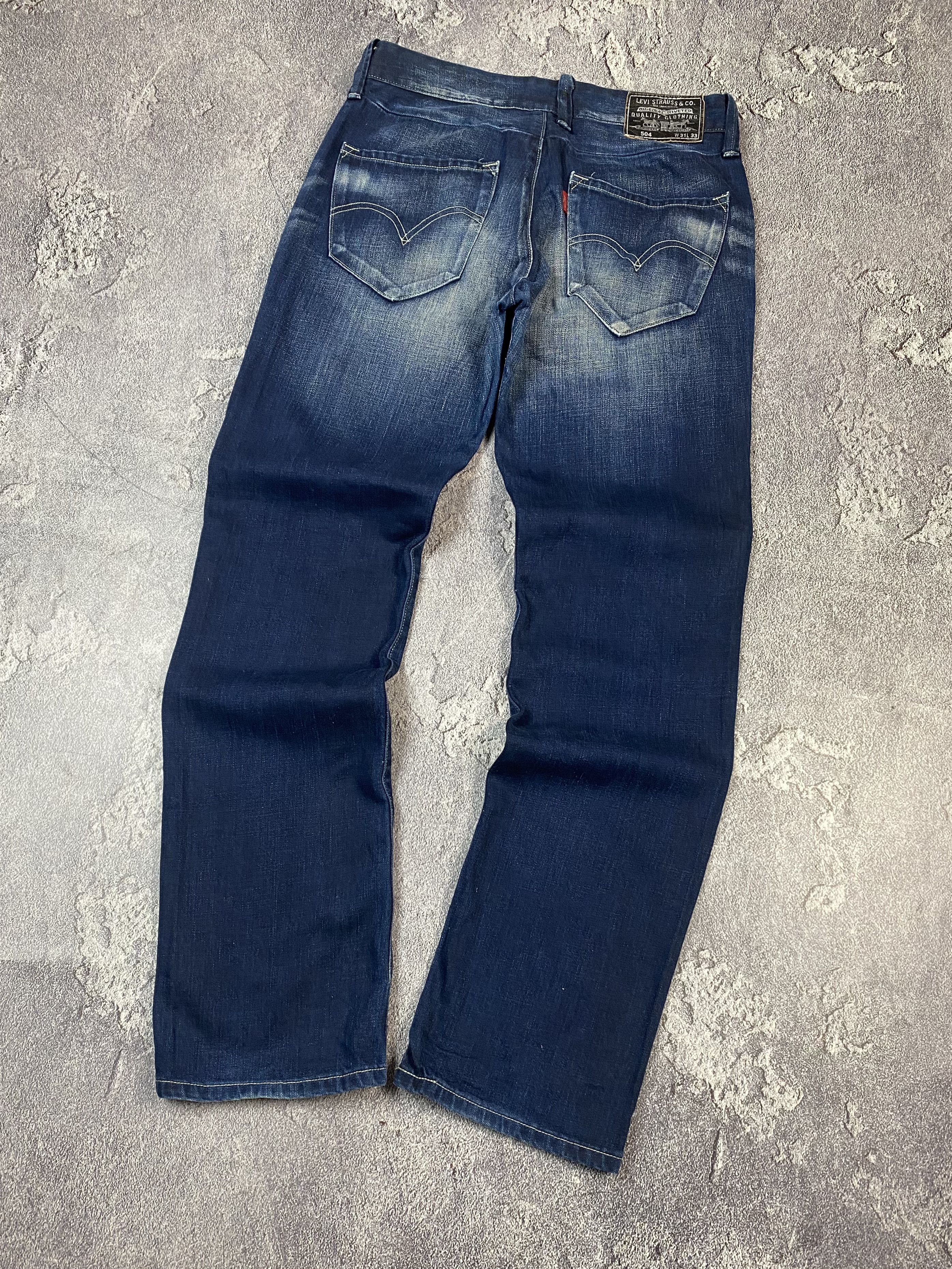 Levi's VTG Levi's 504 Crazy Faded Blue Straight Fit Jeans Size US 32 / EU 48 - 2 Thumbnail