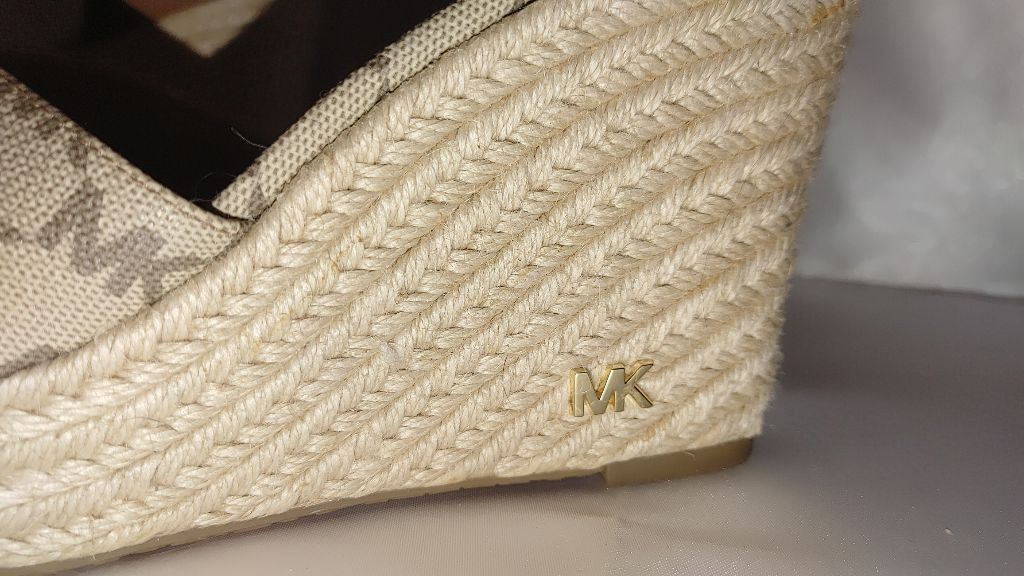 Michael Kors Michael Kors Kimberly Wedge Sandals Size 7.5 Size US 7.5 / IT 37.5 - 4 Thumbnail