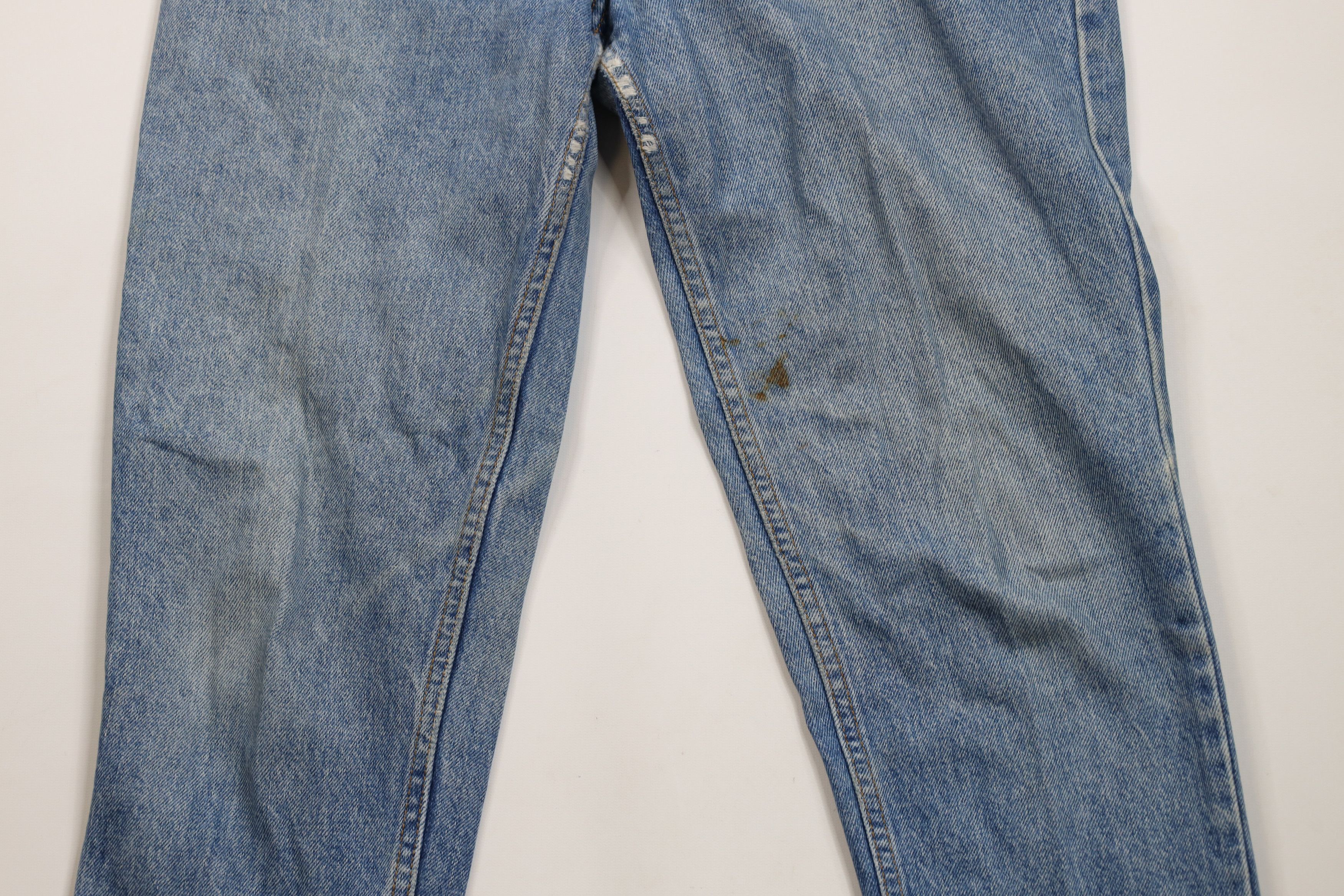Guess × Vintage Vintage 90s Guess Tapered Leg Button Fly Denim Jeans USA Size US 30 / EU 46 - 3 Thumbnail