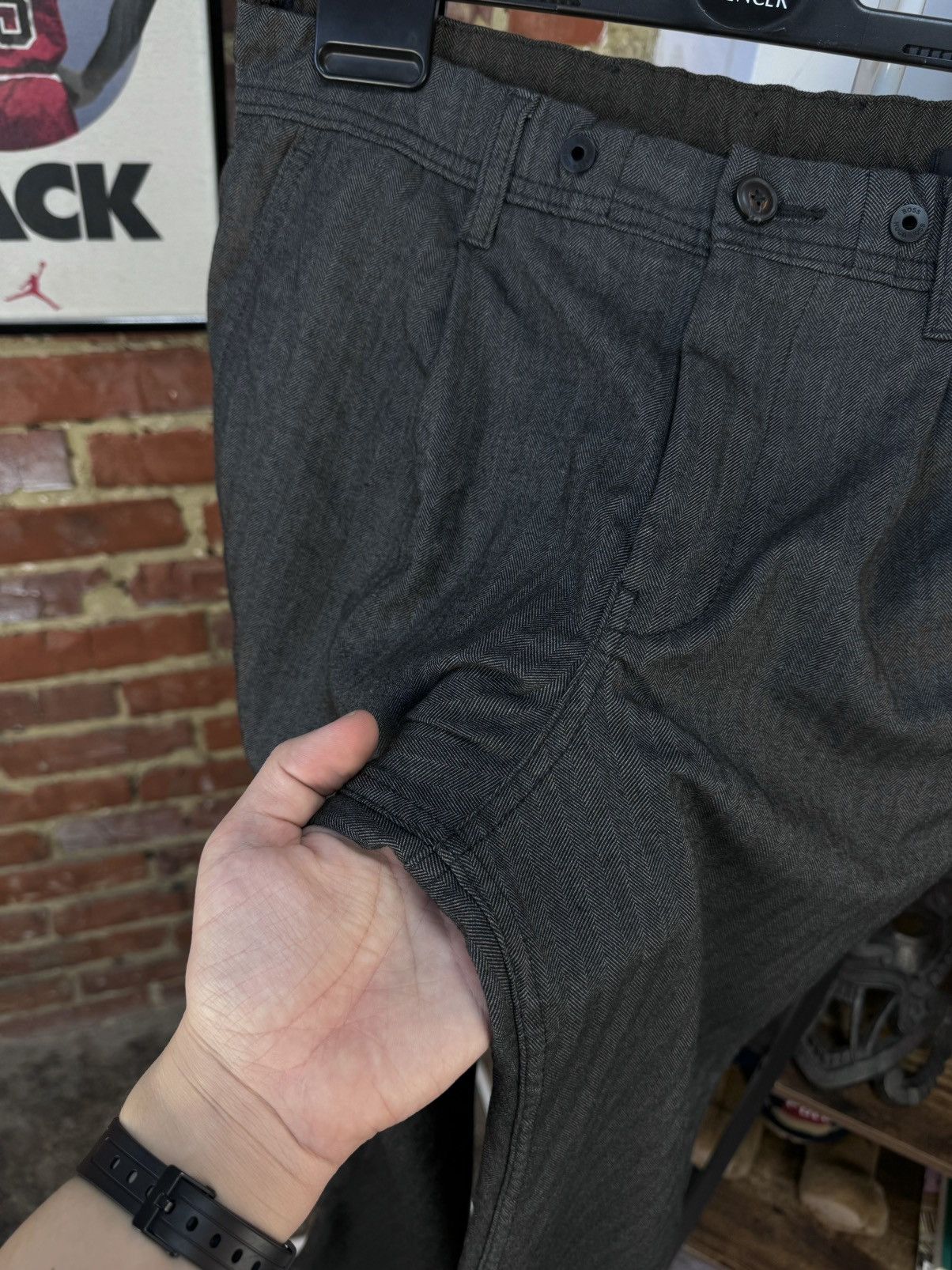 Hugo Boss HUGO BOSS Dark Grey Striped Lightweight Casual Cropped Pants Size US 31 - 10 Thumbnail