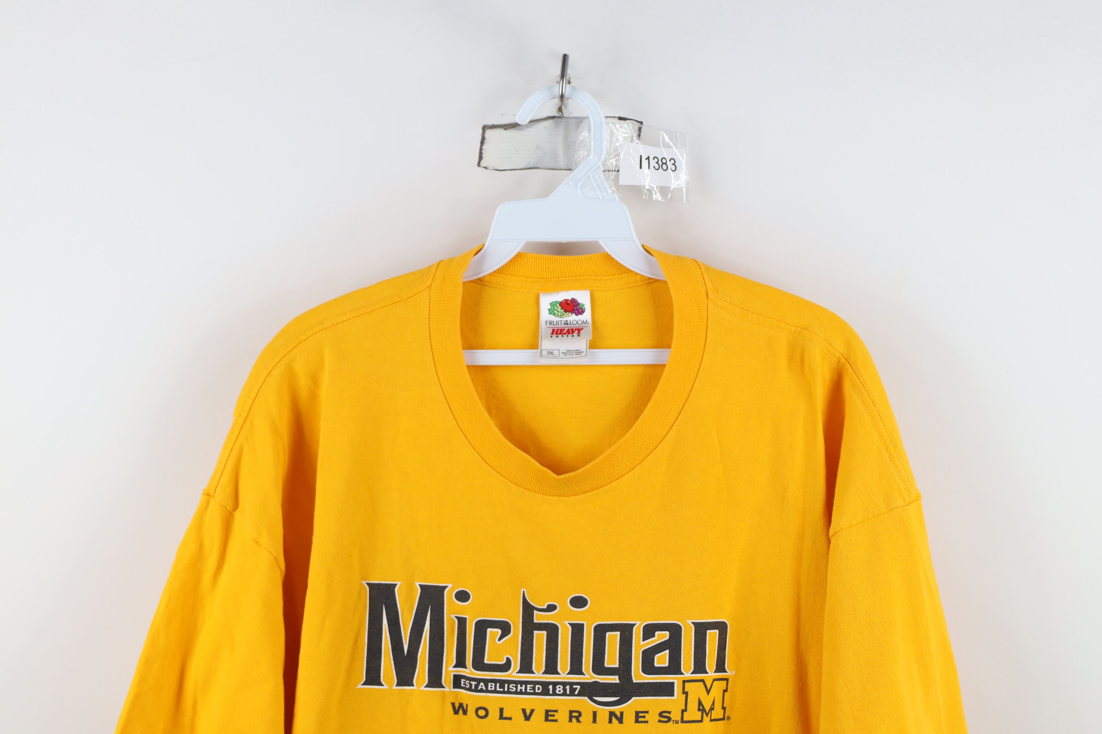 Vintage Vintage 90s Y2K Spell Out University of Michigan T-Shirt Size US XXL / EU 58 / 5 - 2 Thumbnail