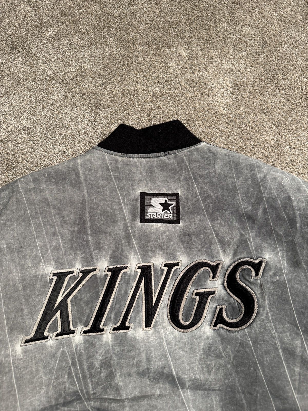 Starter VINTAGE 90s LA KINGS STONEWASH BOMBER JACKET Size US M / EU 48-50 / 2 - 2 Thumbnail