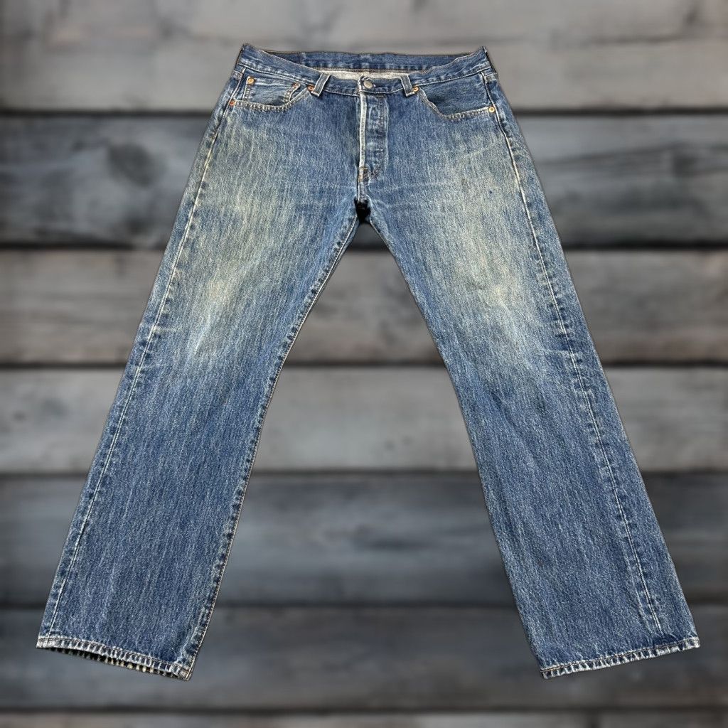 Levi's VINTAGE Levi's 501 Jeans Mens 34x30 Blue Straight Regular Fit Medium Wash Distressed Button Fly Cotton Denim Inseam 30 Size US 34 / EU 50 - 1 Thumbnail