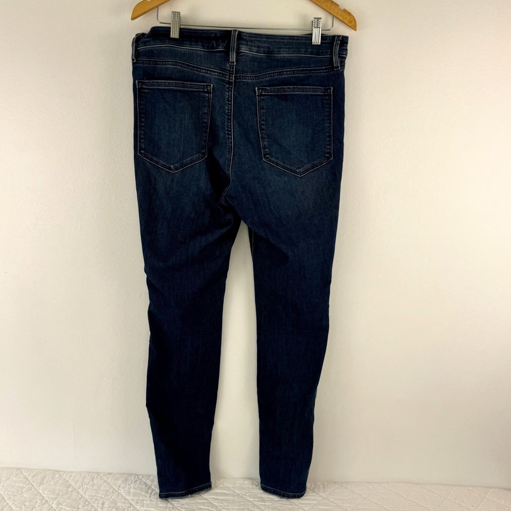Athleta Athleta Sculpttek Ultra Skinny Ankle Jeans True Blue Size 12 RN 54023 Size 34" / US 12 / IT 48 - 2 Thumbnail