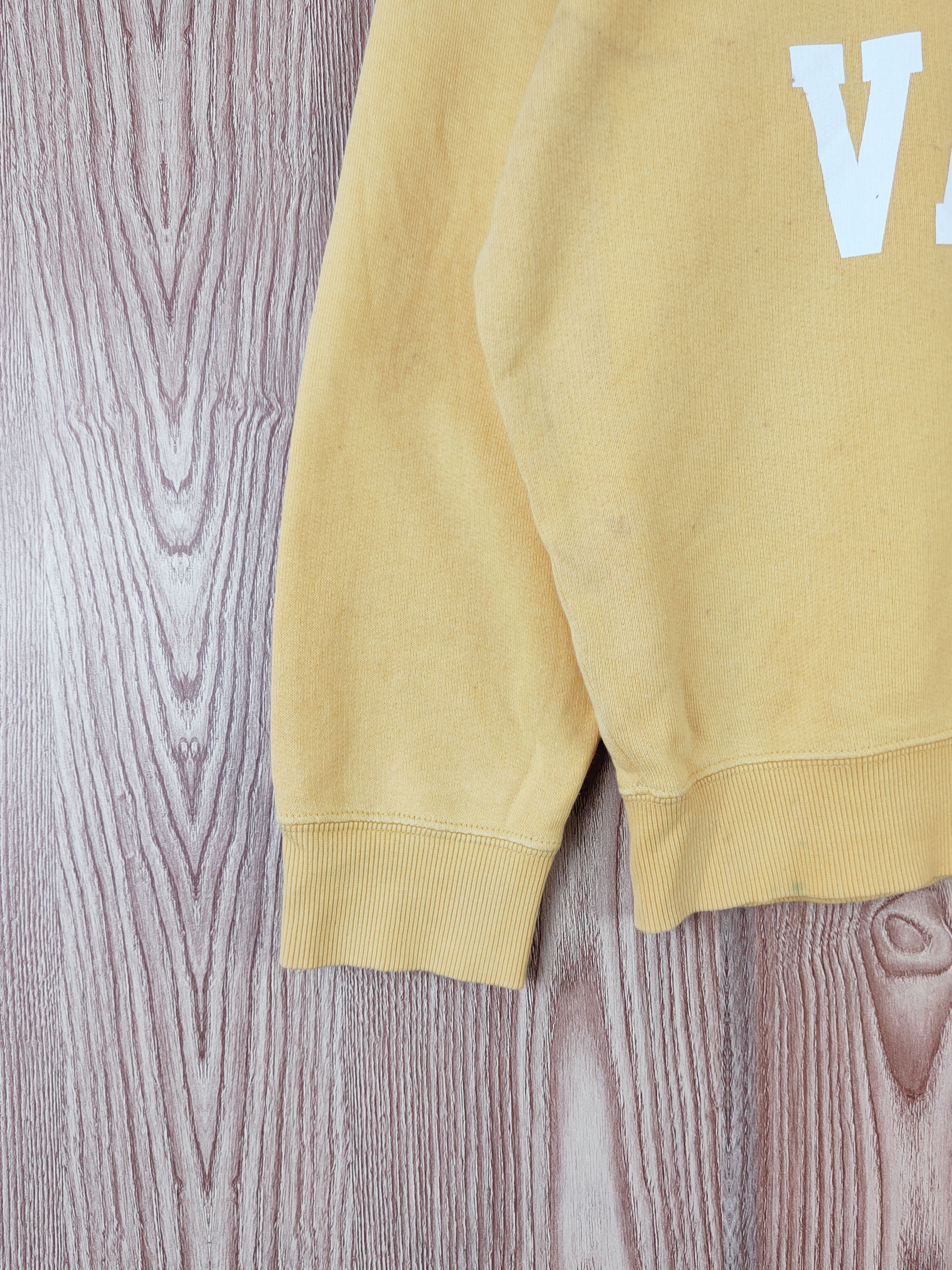 California Republic 1978 Yucca Valley X Uniqlo Yellow Sweatshirts #W186 Size US L / EU 52-54 / 3 - 4 Thumbnail