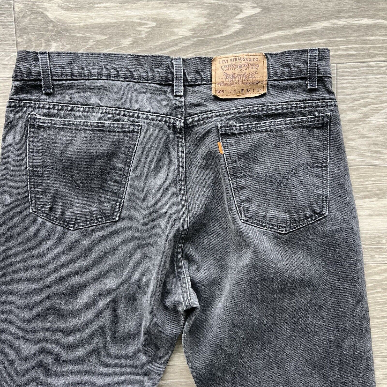 Levi's Vintage Levis black 505 Jeans Mens 37 Orange Tab 90s Faded Size US 37 - 3 Thumbnail