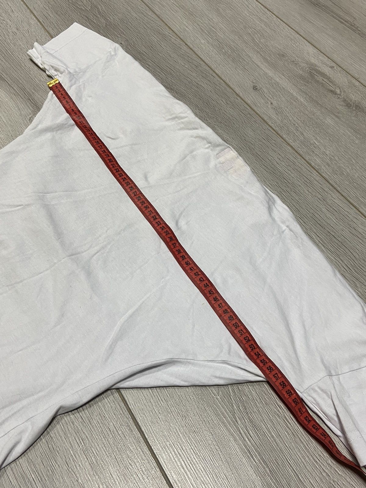 Vivienne Westwood Vivienne Westwood RARE big heart IOU designer t-shirt Size S / US 4 / IT 40 - 11 Thumbnail