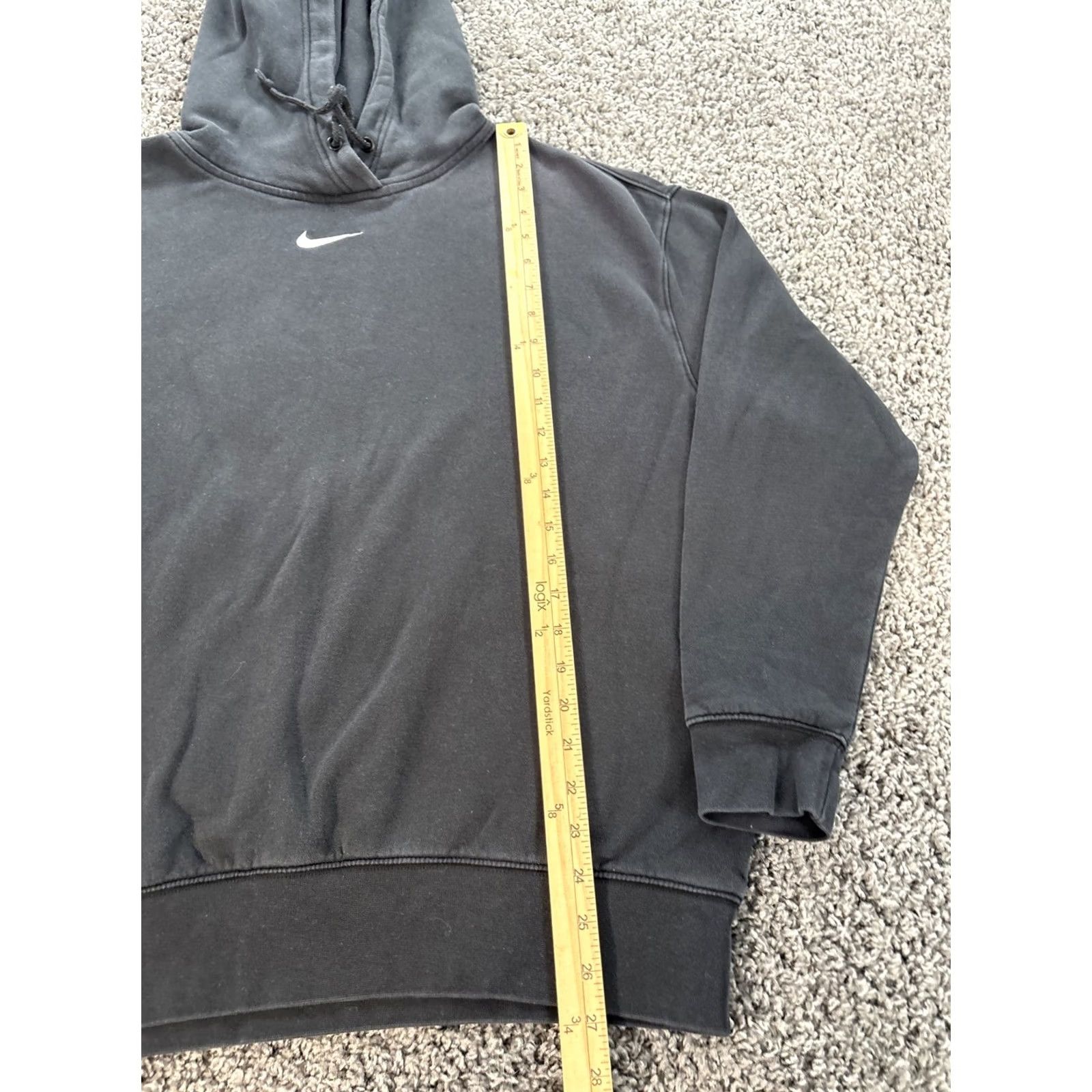 Nike Nike Hoodie Women Medium Center Swoosh Black Embroidered Swoosh DJ7668-010 Size M / US 6-8 / IT 42-44 - 2 Thumbnail