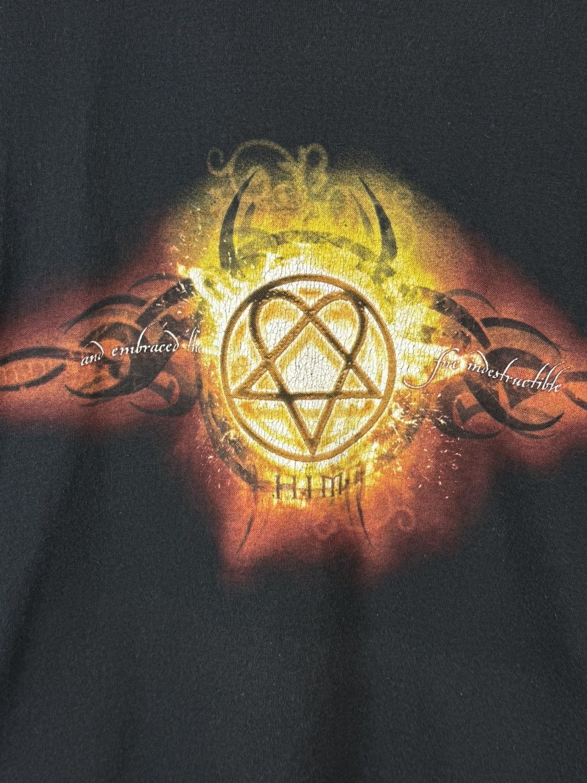 Band Tees 00s Vintage HIM Embrace The Fire Heartagram Band T-Shirt S Size US S / EU 44-46 / 1 - 2 Thumbnail
