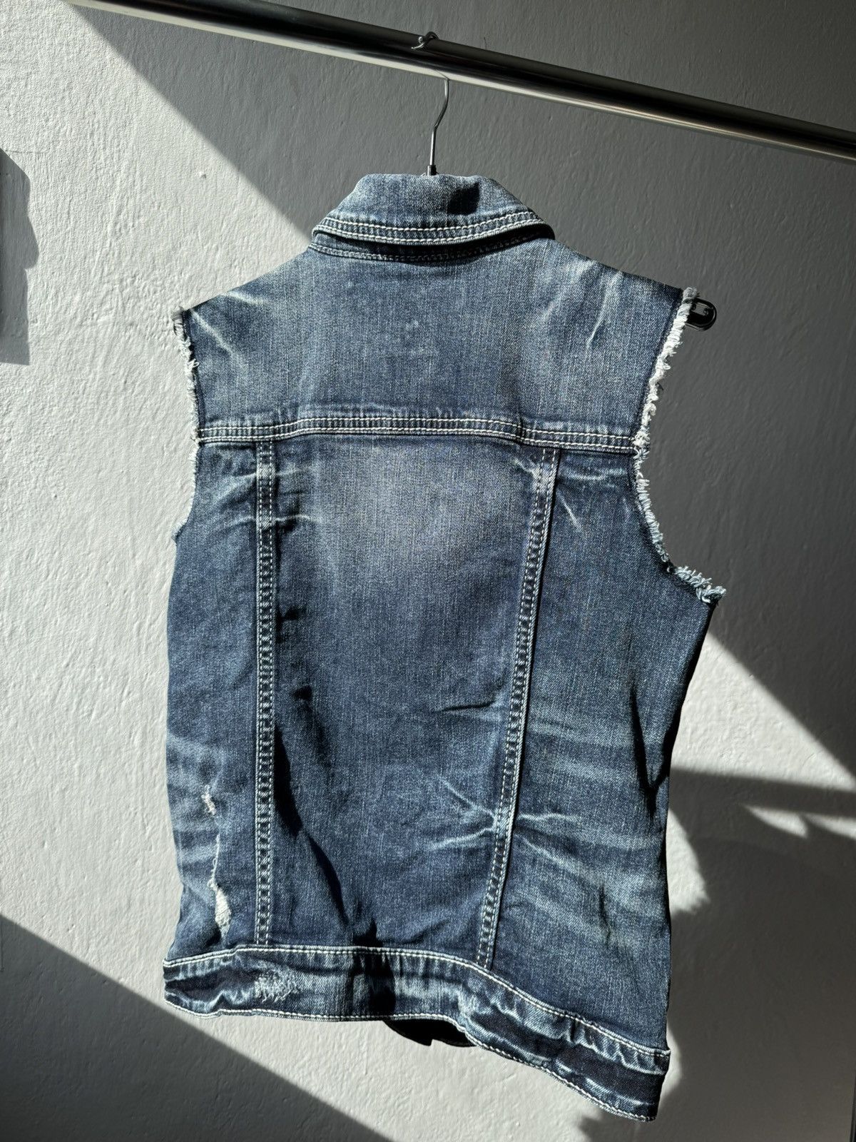If Six Was Nine × Japanese Brand × Miss Me Miss Me Denim Vest Jacket Japanese y2k cowboy beyonce style Size S / US 4 / IT 40 - 2 Thumbnail