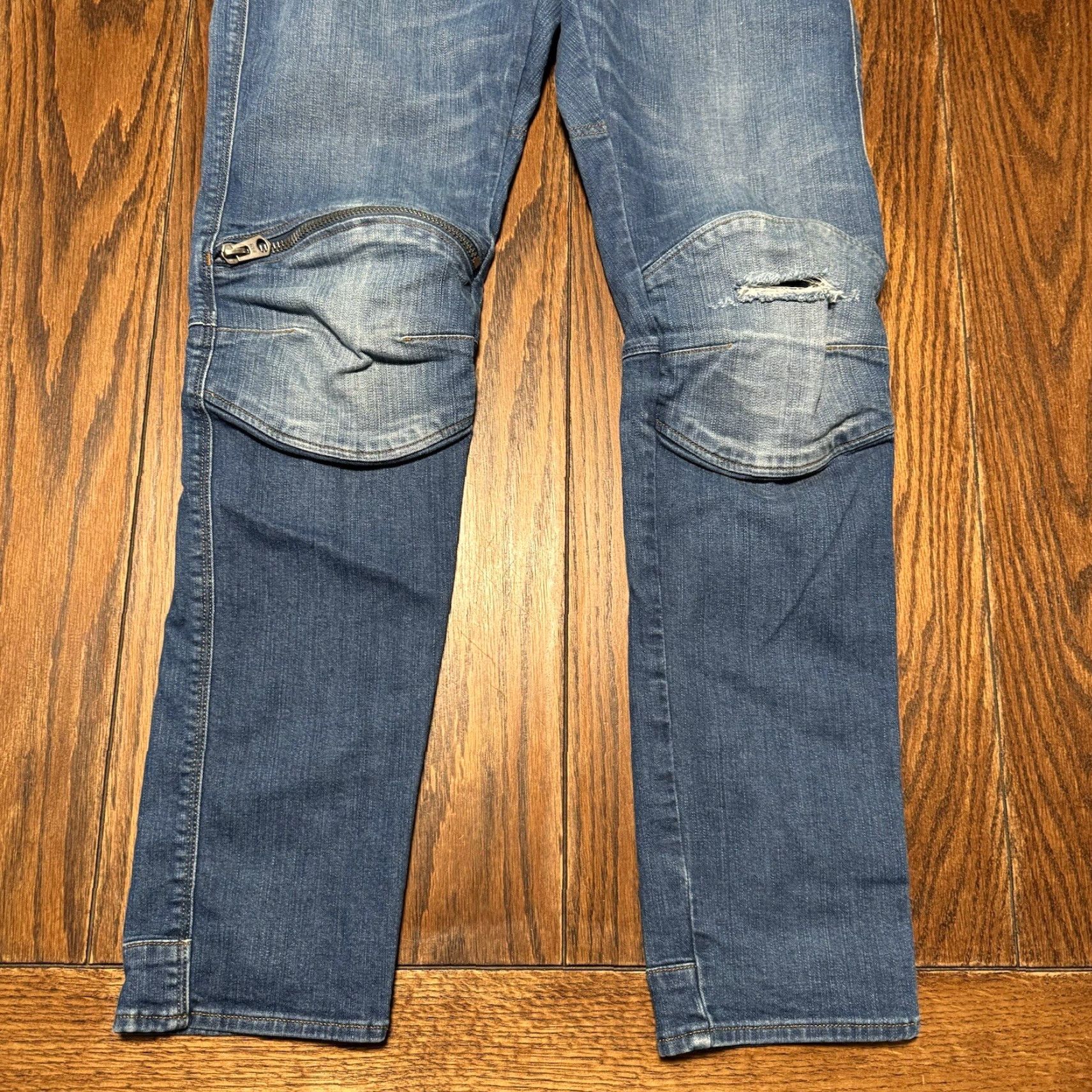 Vintage G Star Raw Jeans Mens 32x31 Blue 5620 3D Zip Knee Super Slim Denim Distressed Ripped Knee Slim Fit Zip Jeans Blue Mens Regular Size 32x31 US 31 Inseam Size US 31 - 2 Thumbnail