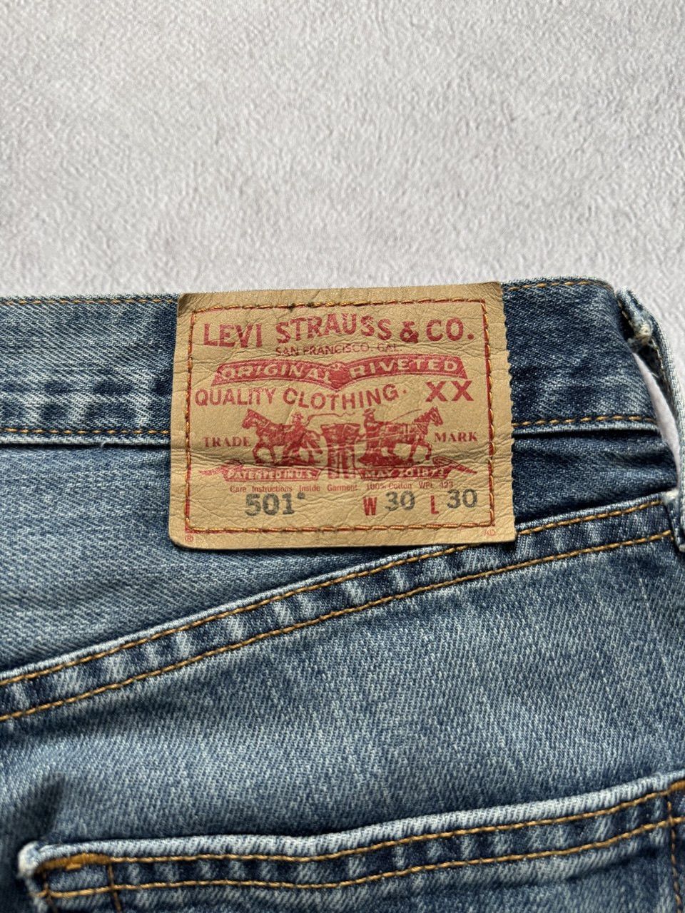 Levi's Vintage Levi 501 Blue Denim Jeans Sz. 30x30 Size US 30 / EU 46 - 4 Thumbnail