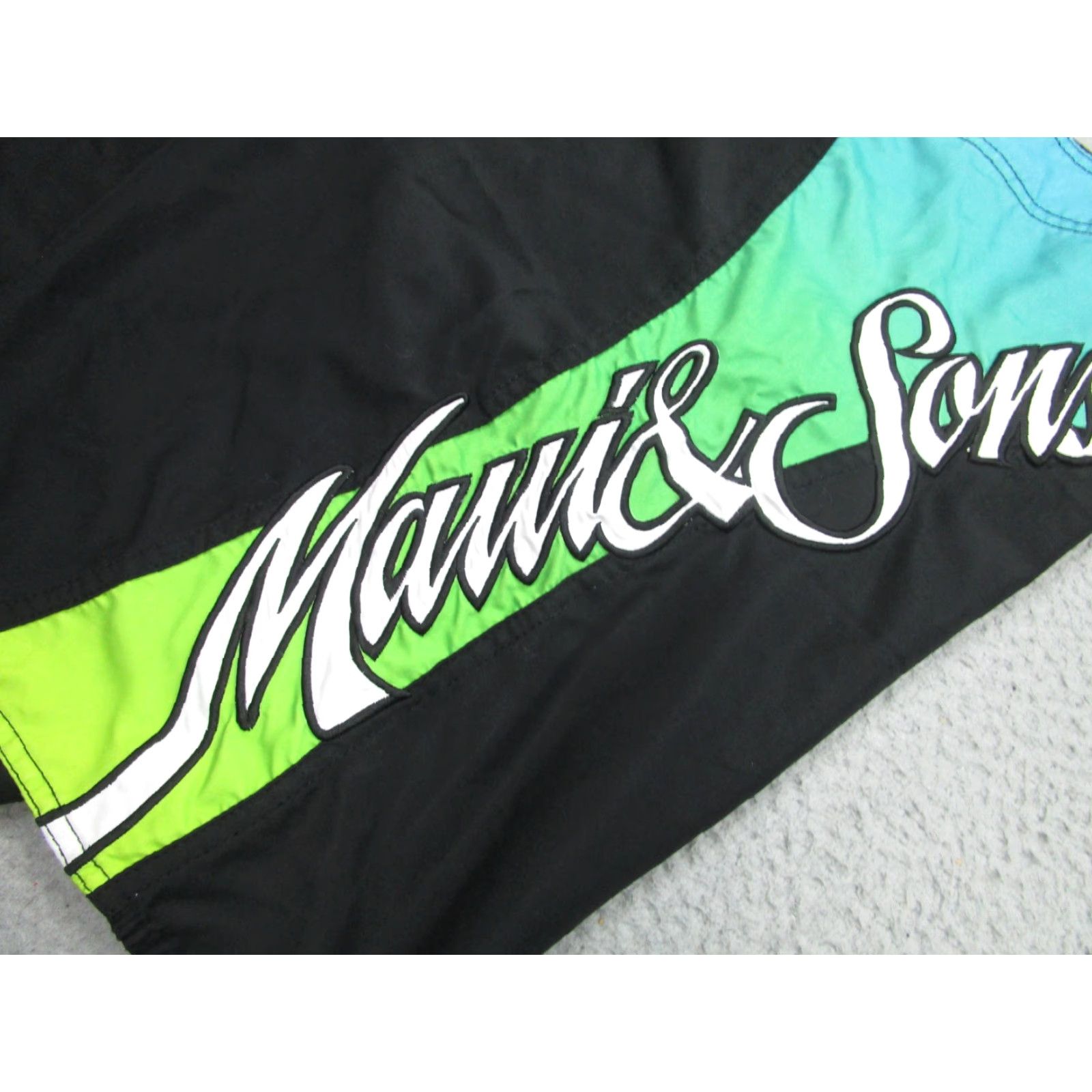 Vintage Maui & Sons Boardshorts Mens Adult 34 Black Green Surf Swim Trunks Baggy y2k Size US 34 / EU 50 - 2 Thumbnail
