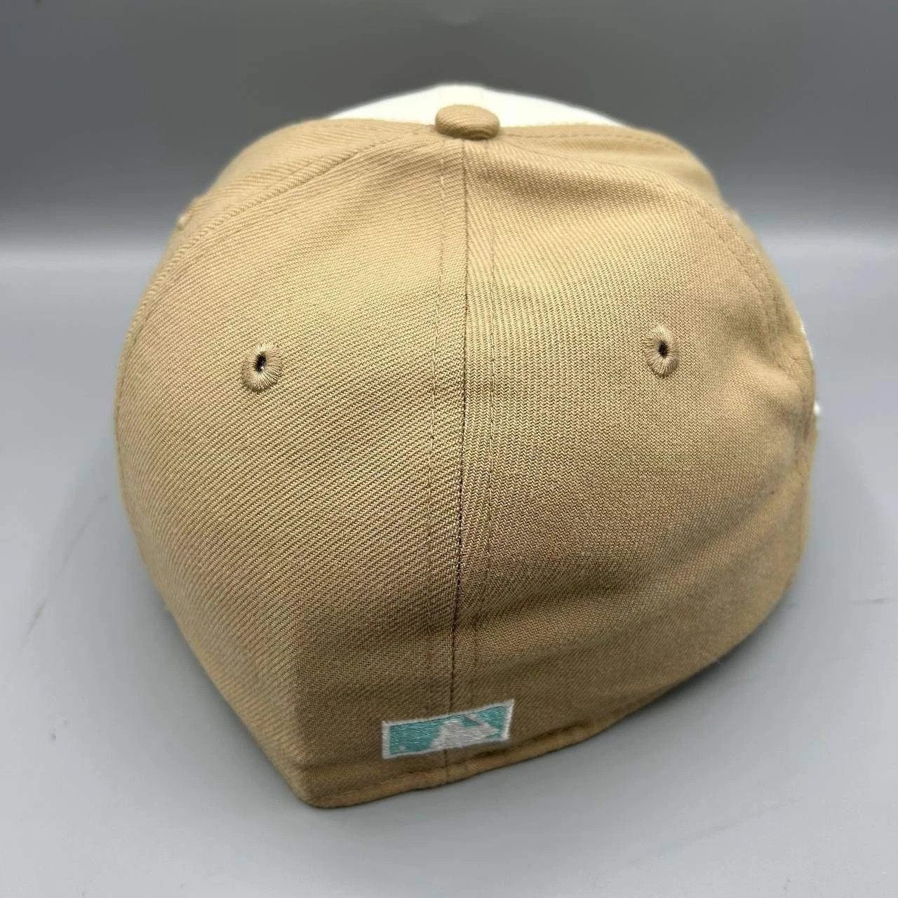 New Era Pittsburgh Pirates Hat Men 7 3/8 Beige White MLB Fitted Cap Size ONE SIZE - 8 Thumbnail