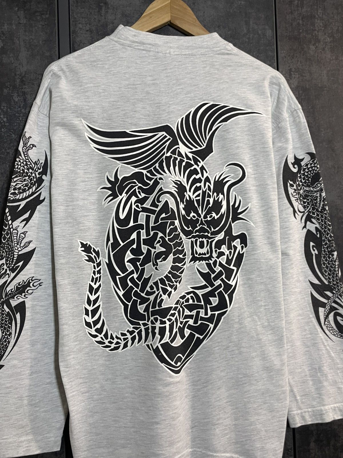 Vintage Sick Vintage 90s Japanese Dragon Tribal Longsleeve Cdg Y3 Size US L / EU 52-54 / 3 - 9 Thumbnail