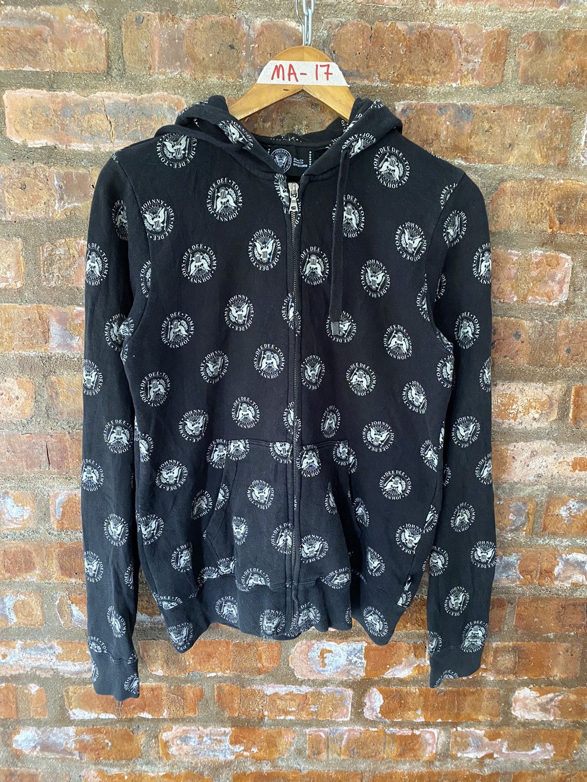 Hysteric Glamour × The Rolling Stones 2000s HG x Ramones full print hoodie Size US S / EU 44-46 / 1 - 2 Thumbnail
