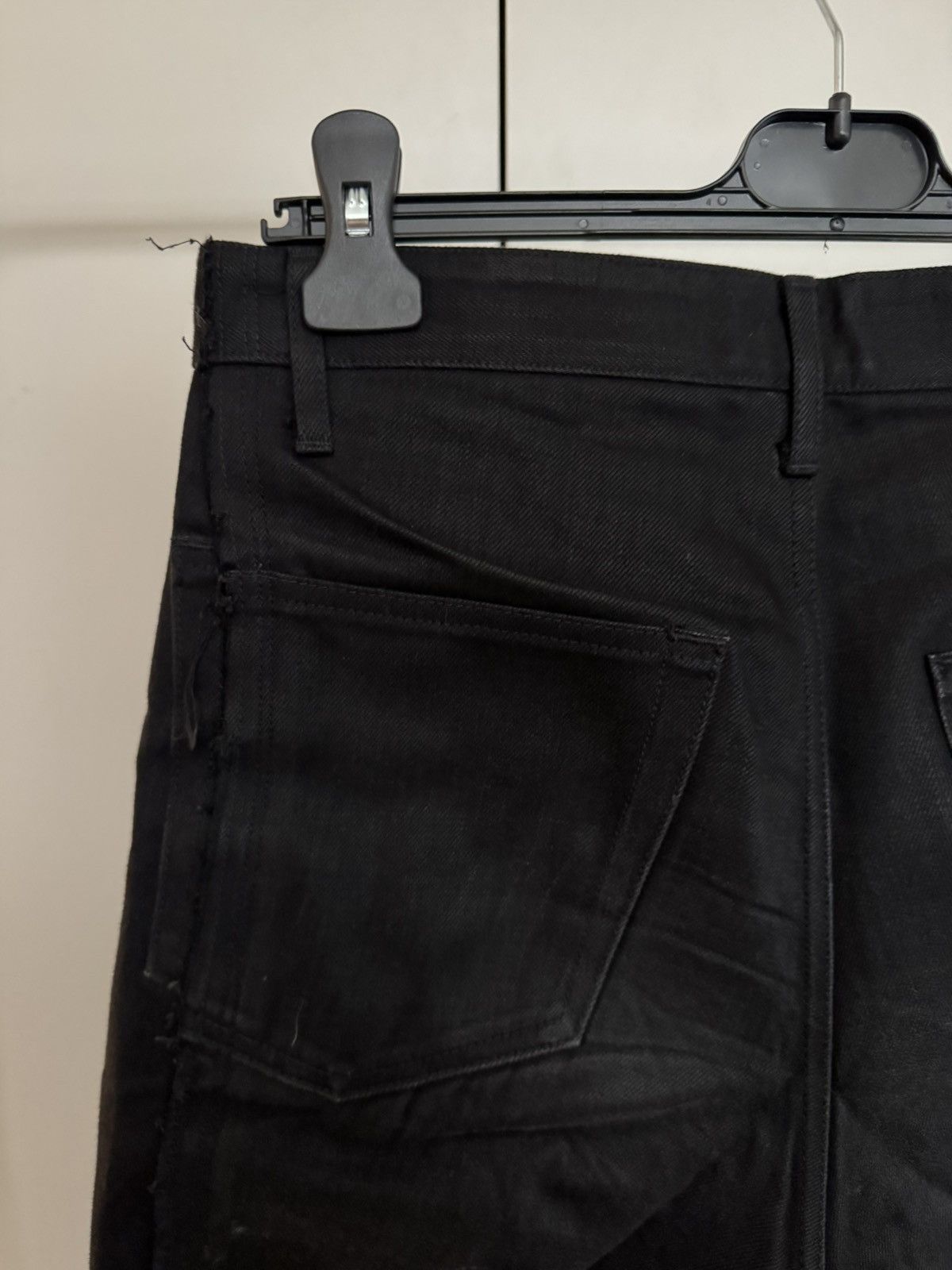 Vuja De Amalia wide leg raw denim in jet black Size US 30 / EU 46 - 5 Thumbnail