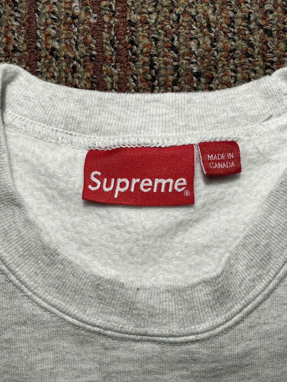 Supreme Supreme Futura Logo Crewneck (Medium) Size US M / EU 48-50 / 2 - 3 Thumbnail