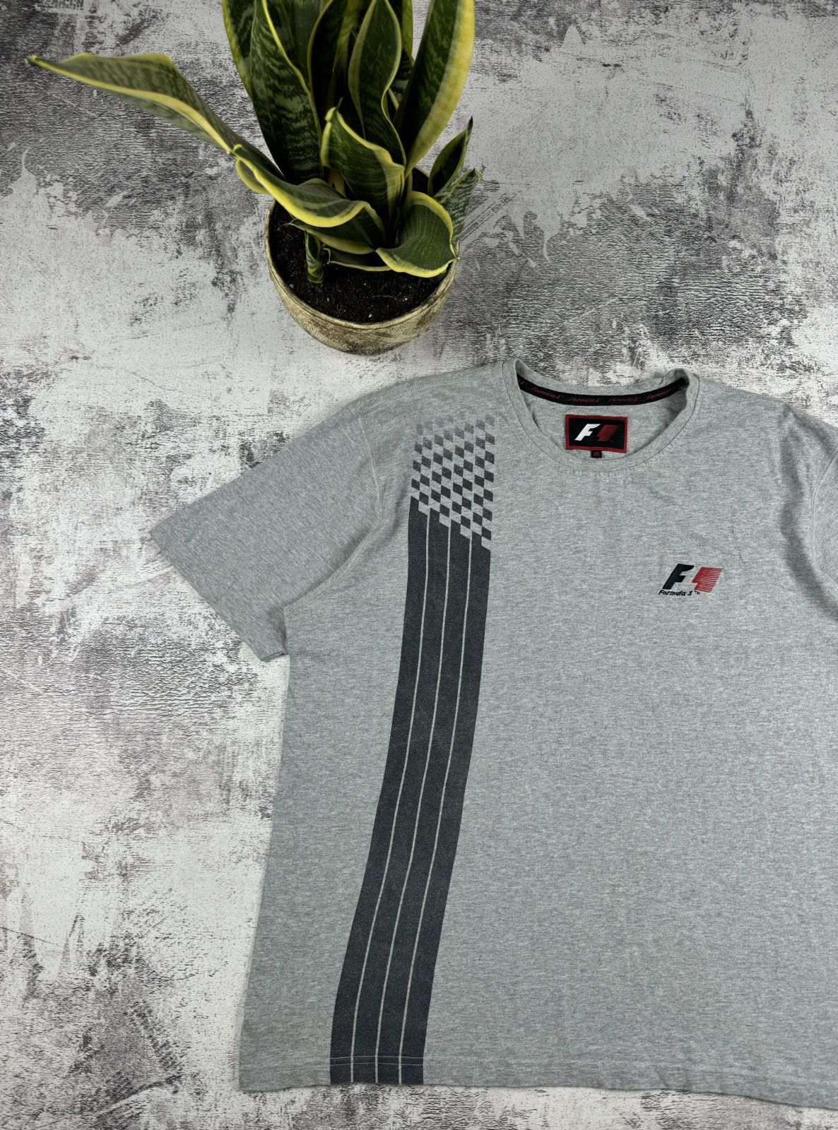 Formula 1 Formula 1 Mercedes Mclaren Grand Prix Big Logo T Shirt Tee Size US XL / EU 56 / 4 - 2 Thumbnail