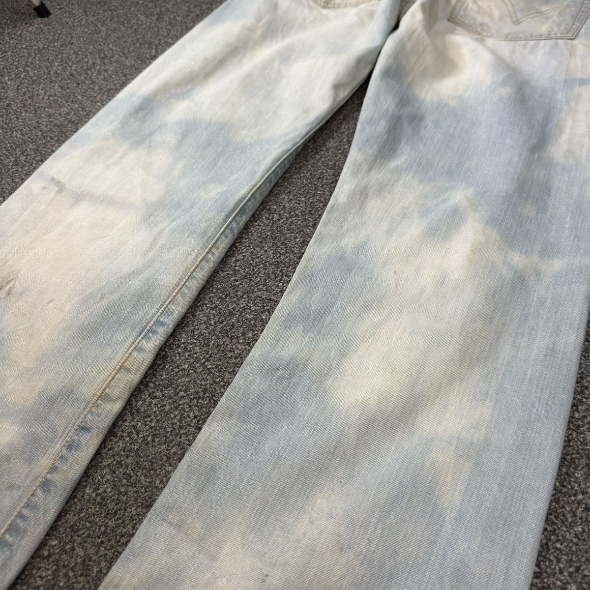 Levi's Made & Crafted y2k Splash 2 Tone Levis 501 Thrashed Denim Baggy Flared Size US 31 - 14 Thumbnail