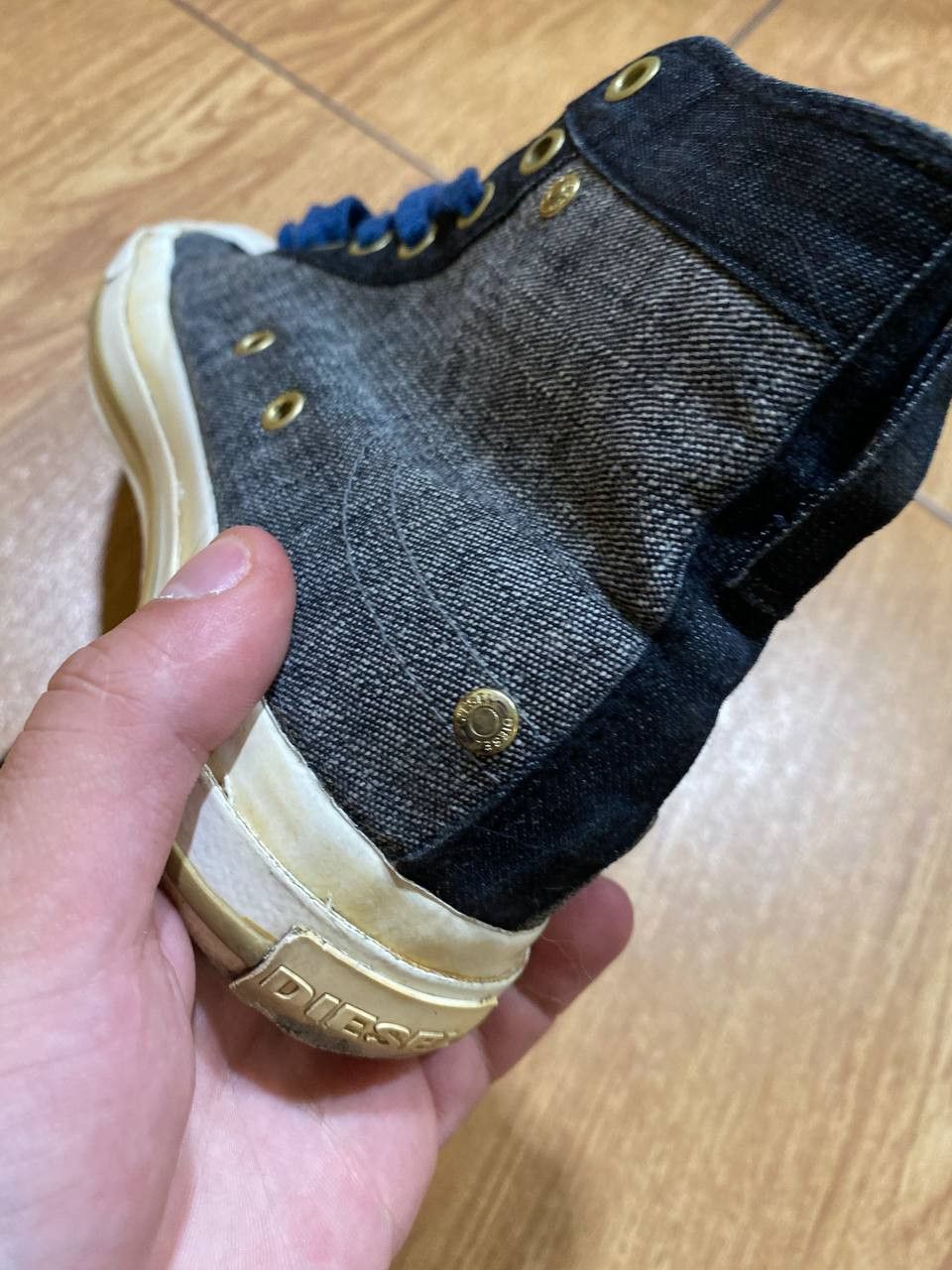 Diesel Y2K Vintage Diesel High Sneakers Streetwear Denim Rare Style Size US 10 / IT 40 - 21 Thumbnail