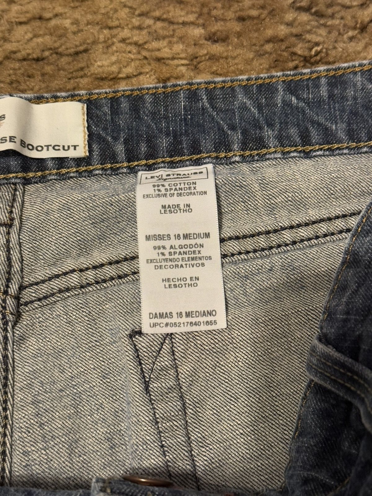 Levi's Y2K Levi’s Low Rise Bootcut Jeans Size Misses 16 Medium Size 38" / US 16 / IT 52 - 4 Thumbnail