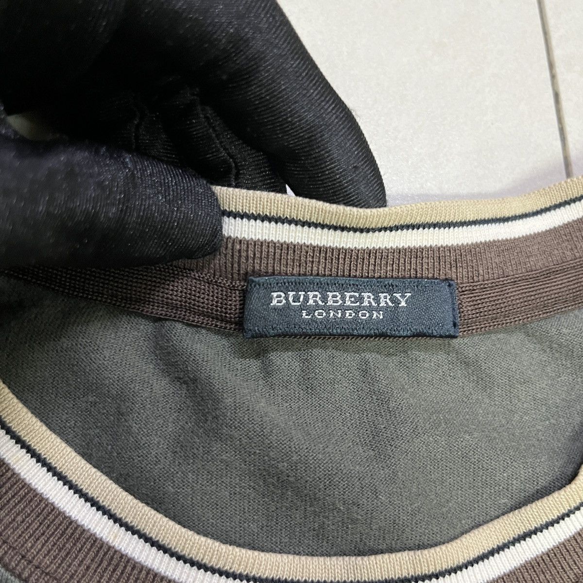 Burberry × Vintage Vintage Burberry Pocket Logo T Shirt Size US M / EU 48-50 / 2 - 4 Thumbnail