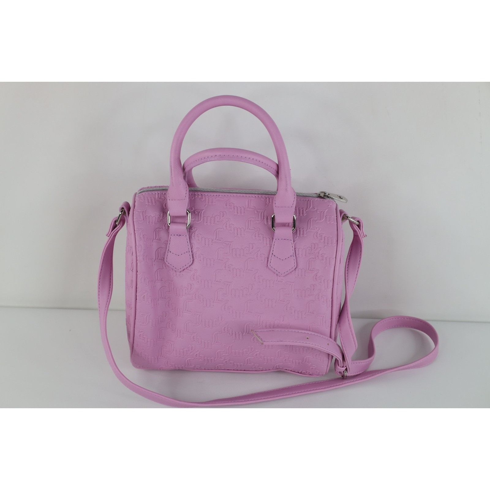 Juicy Couture Vintage Y2K Juicy Couture Heart Babydoll Bella Purse Size ONE SIZE - 6 Thumbnail