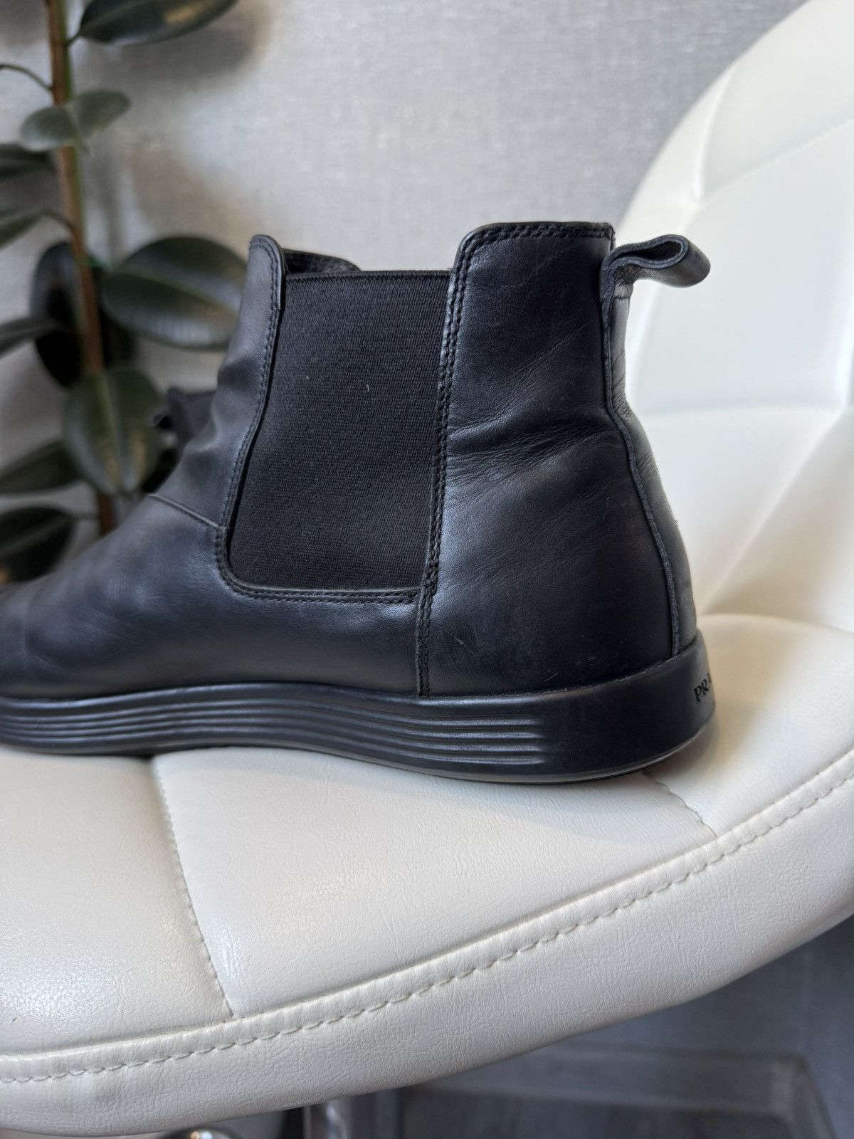 Prada Prada Black Leather Chelsea Boots Ankle Elastic Panel Shoes Size US 8.5 / EU 41-42 - 14 Thumbnail