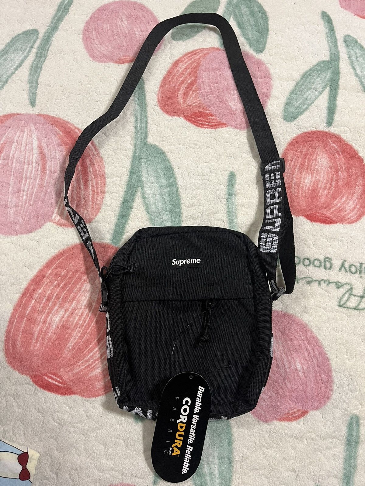 Fake supreme cheap ss18 shoulder bag