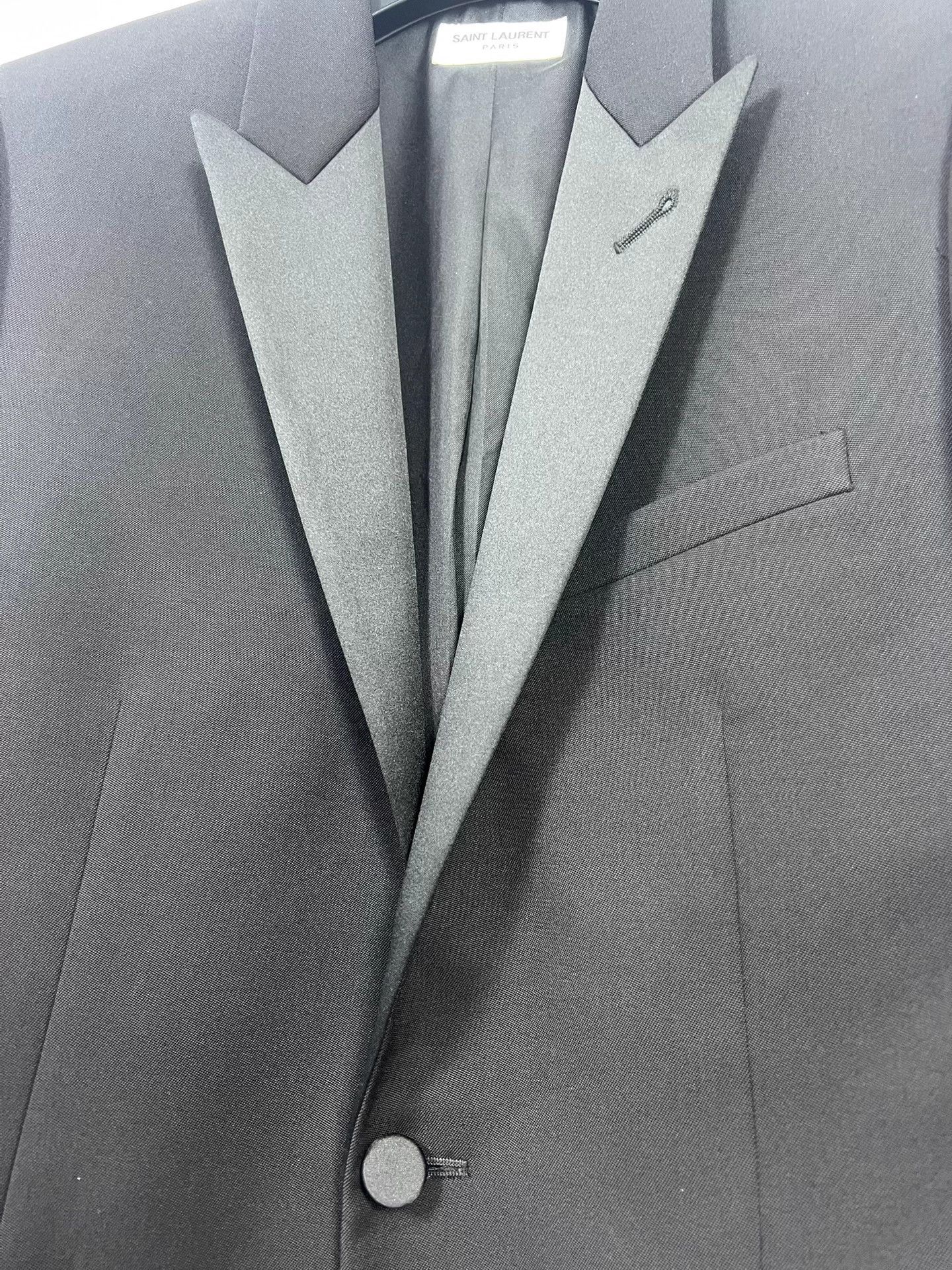 Saint Laurent Paris SLP 22fw Le Smoking Black Silk Peak Lapel 48 Mint Size 48S - 3 Thumbnail