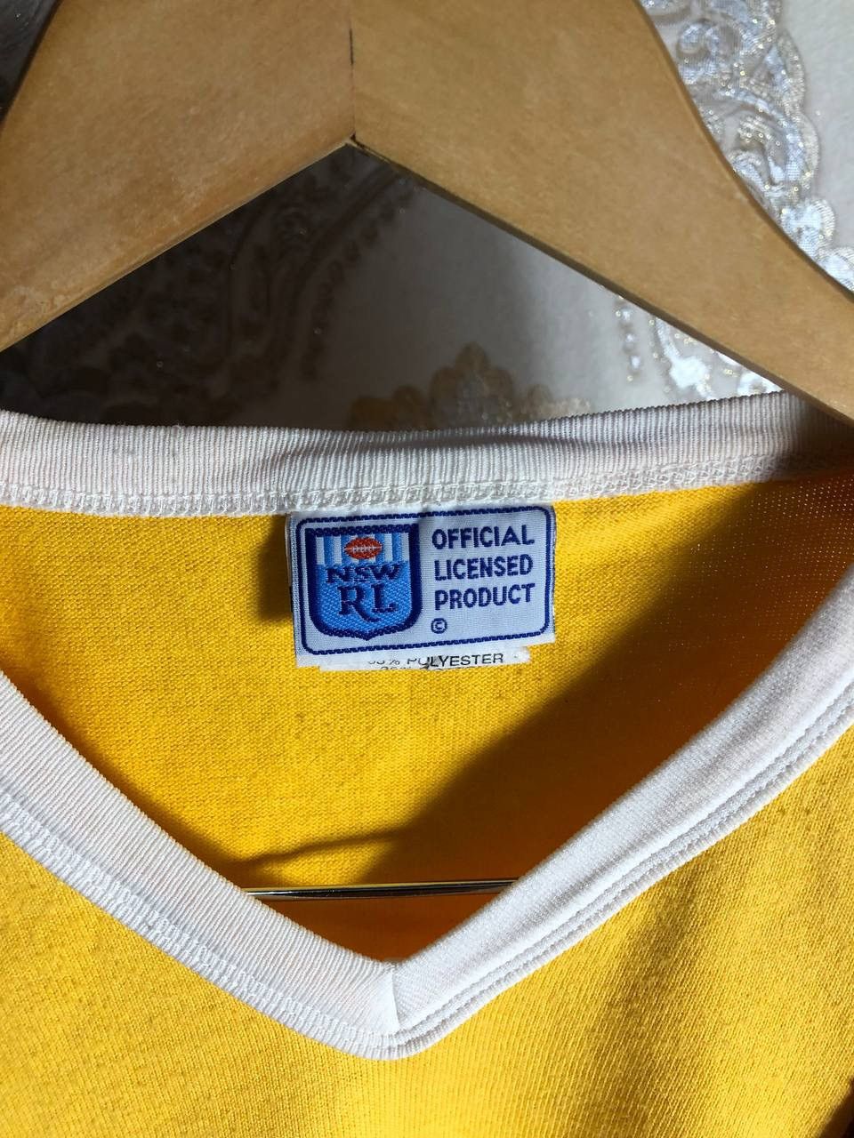 Canterbury of New Zealand VINTAGE BRISBANE BRONCOS AUSTRALIA RUGBY JERSEY RETRO 90s Size US M / EU 48-50 / 2 - 4 Thumbnail