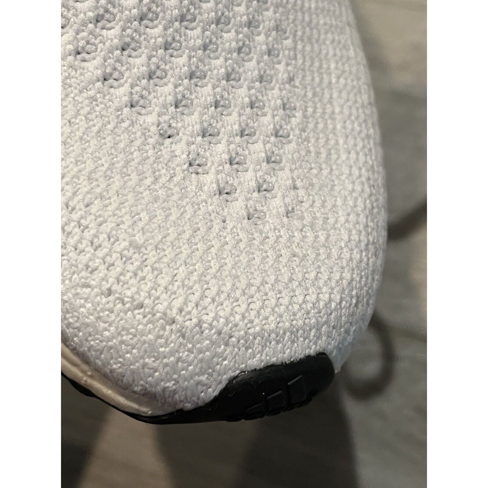 Adidas Adidas mi UltraBOOST White Rainbow size 11.5 Men Running Size US 11.5 / EU 44-45 - 11 Thumbnail