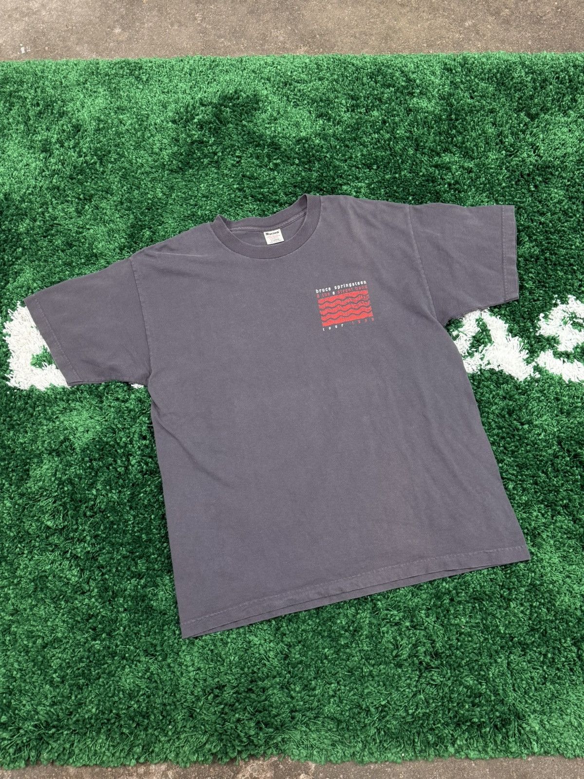 Vintage Bruce Springsteen & The E Street Band 1999 Tour XL Murina Size US XL / EU 56 / 4 - 1 Thumbnail