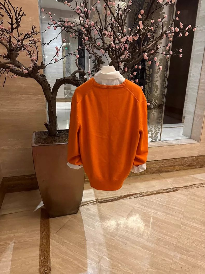 Loewe LOEWE Orange cashmere sweater Size M / US 6-8 / IT 42-44 - 2 Thumbnail