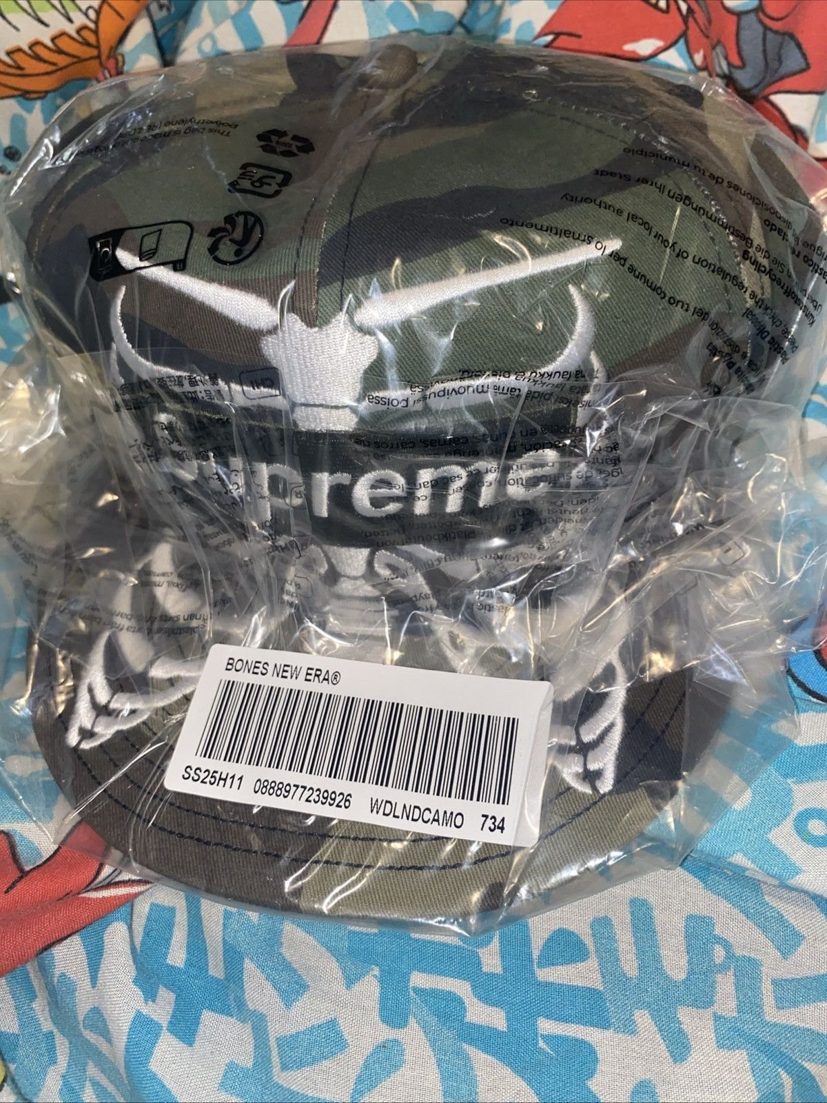 New Era × Supreme Supreme Bones Box Logo New Era 59Fifty Cap Camo Size 7 3/4 Size ONE SIZE - 3 Thumbnail