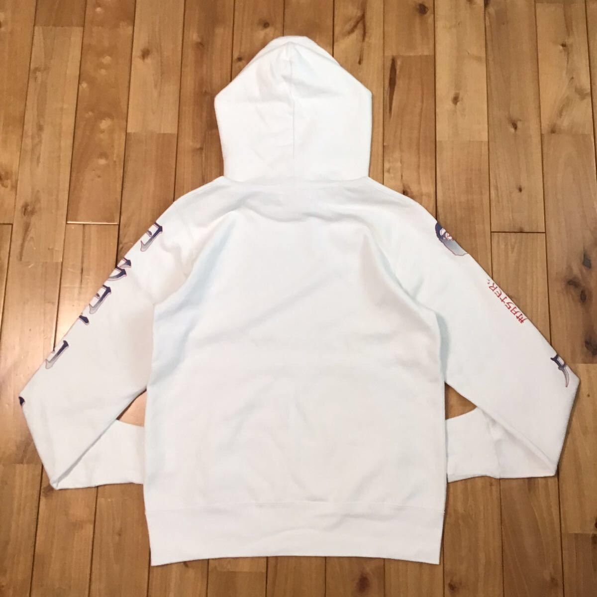 Bape BAPE logo pullover hoodie white a bathing ape Size US S / EU 44-46 / 1 - 2 Thumbnail