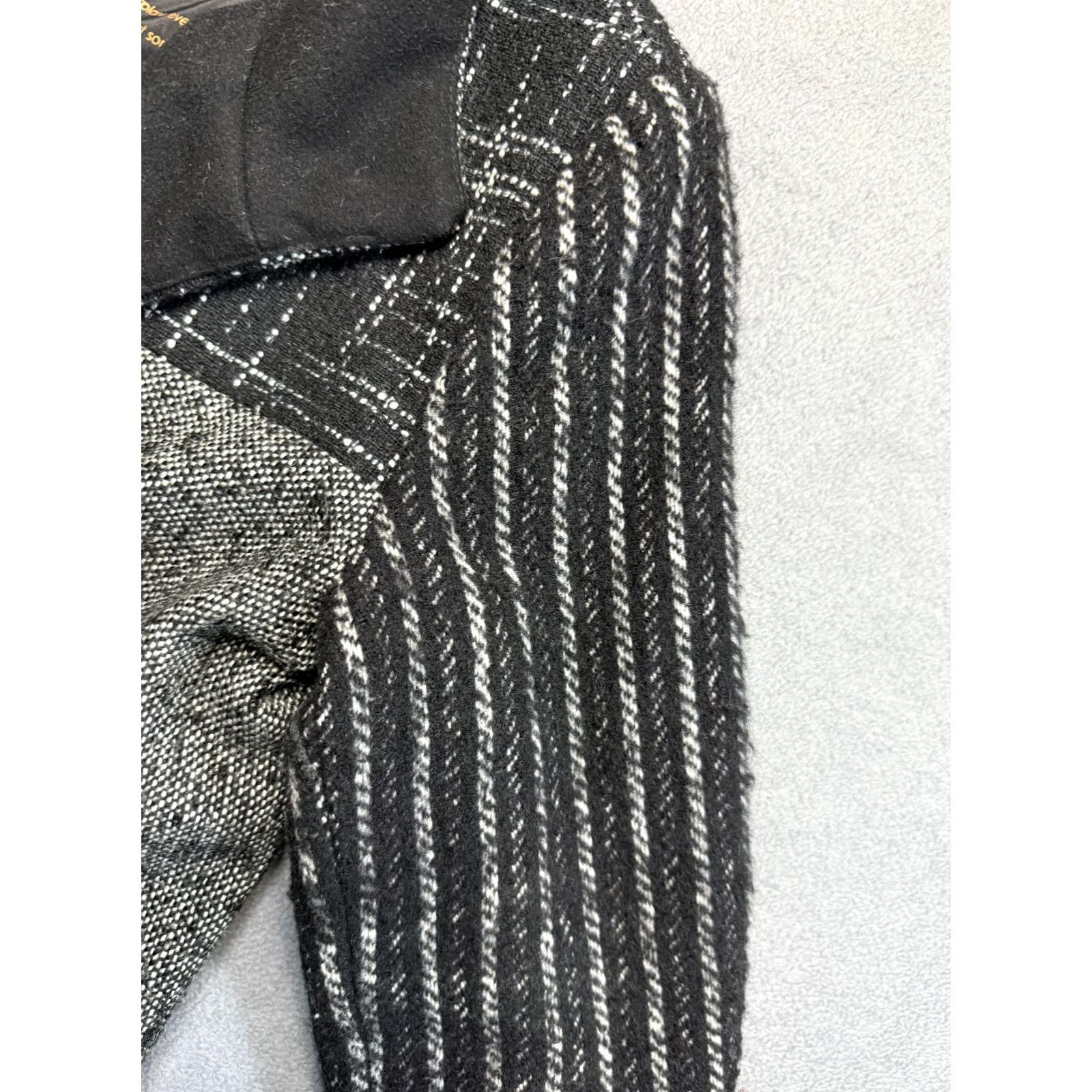 Desigual Desigual Patchwork Style Coat Womens 36 Multicolor Overcoat Jacket Coat 36 Womens Desigual Patchwork Style Coat Womens 36 Multicolor Overcoat Size XS / US 0-2 / IT 36-38 - 7 Thumbnail