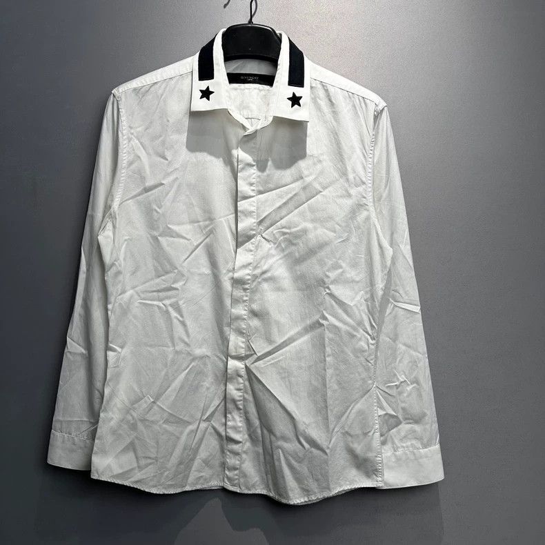 Givenchy Givenchy Collar Star White Shirt Size US L / EU 52-54 / 3 - 1 Thumbnail