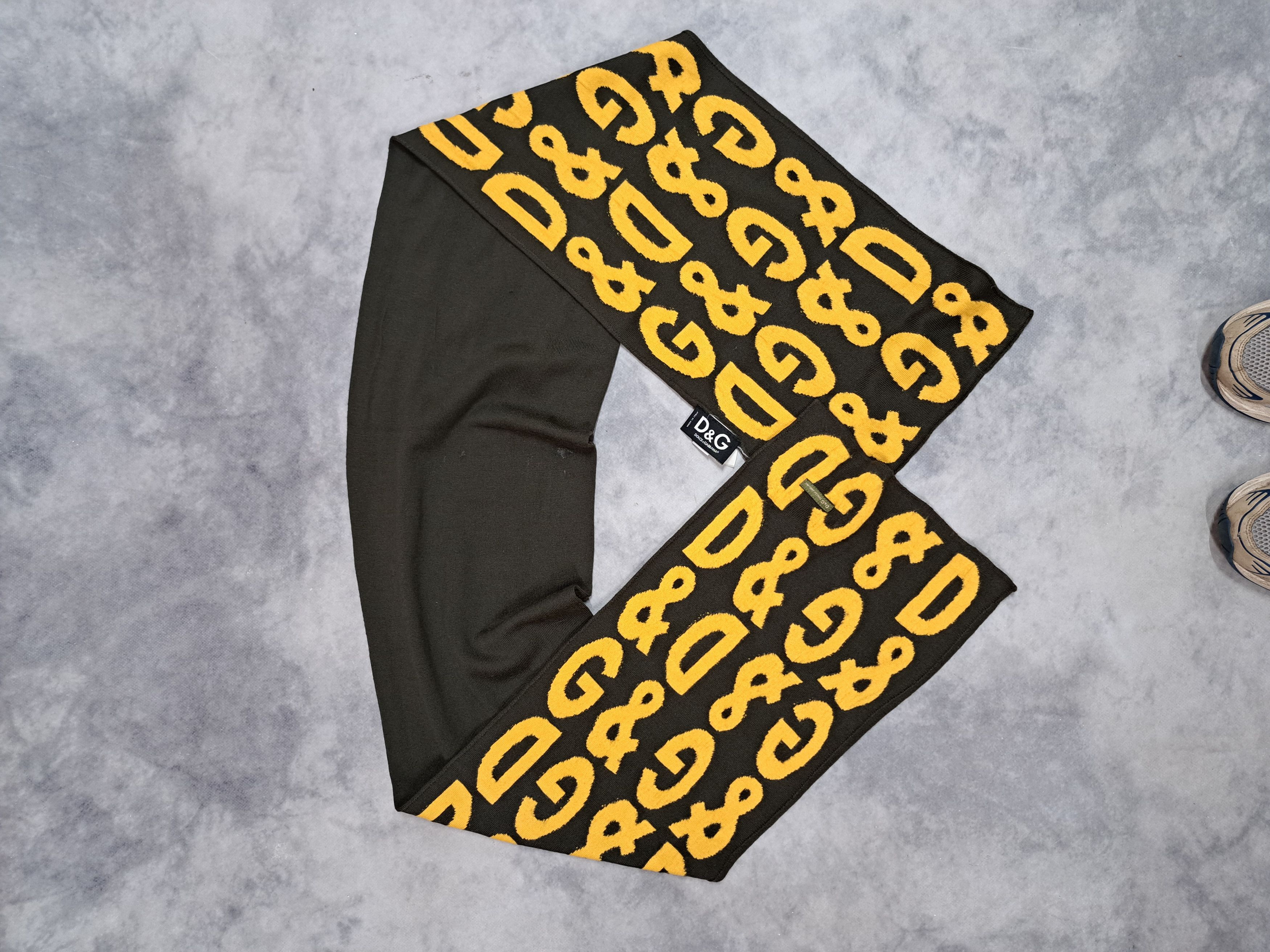 CLASSIC MONOGRAM LOGO WOOL SCARF 195 CM DOVE GRAY 413628