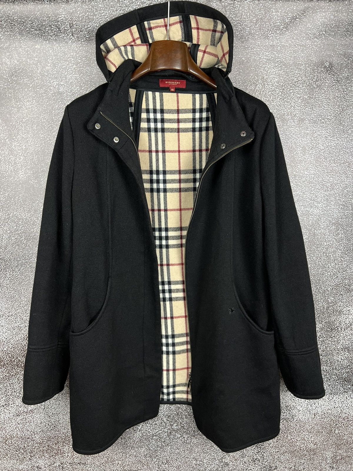 Burberry × Designer Burberry London Hooded Wool Coat nova check zip small logo Size L / US 10 / IT 46 - 1 Thumbnail