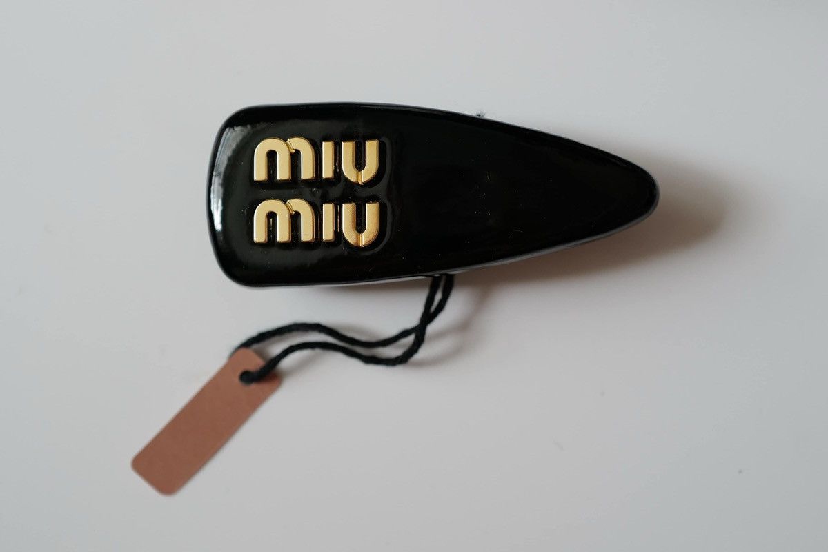 Miu Miu MIU MIU Patent Leather Hair Clip BLACK Size ONE SIZE - 3 Thumbnail