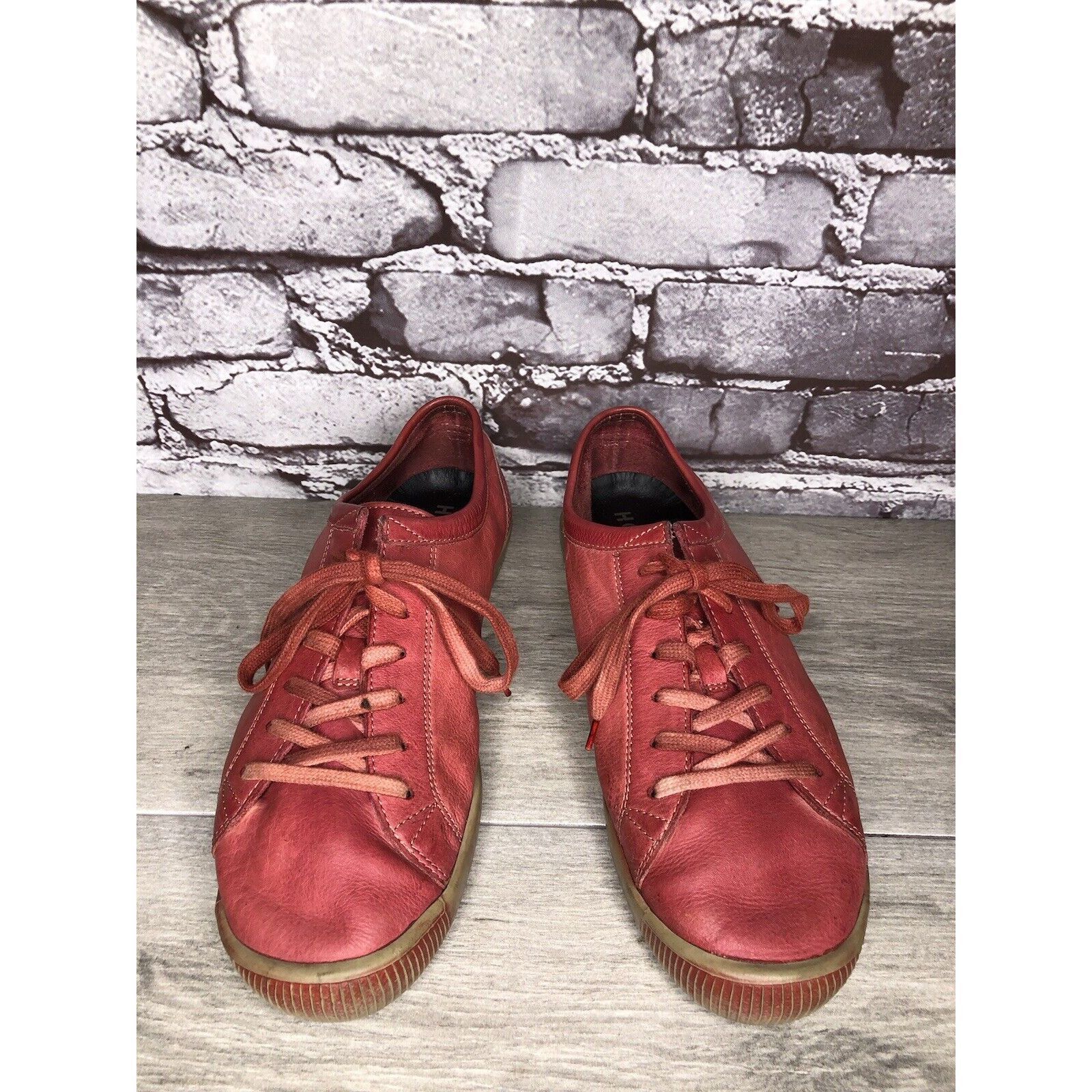 Hogan Hogan Red Leather Casual Comfort Lace Up Sneakers Shoes Wome Size US 9.5 / IT 39.5 - 18 Thumbnail