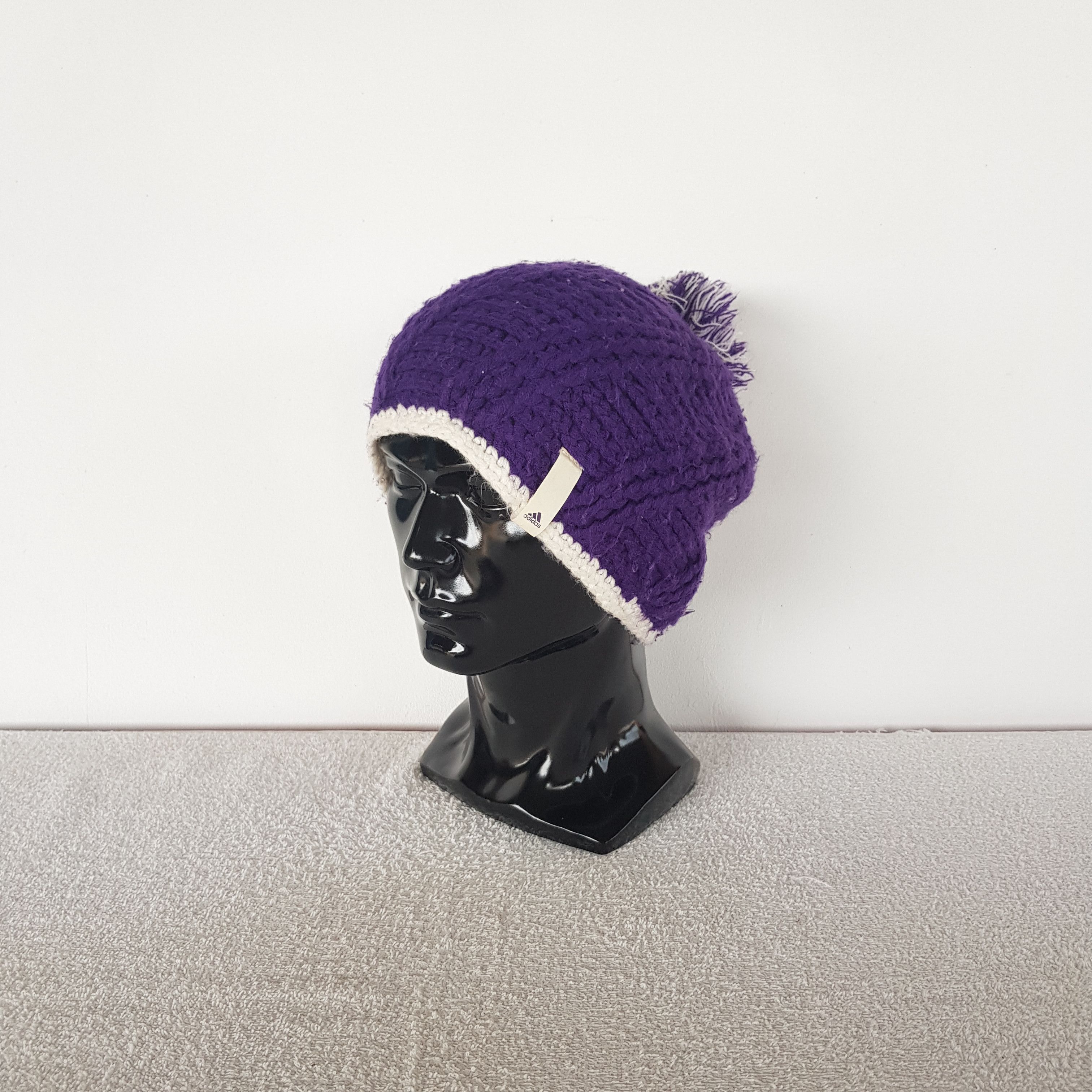Adidas Vintage Adidas Beanie Aran Isle Cable Knit Pom Snow Caps Hat Size ONE SIZE - 1 Thumbnail