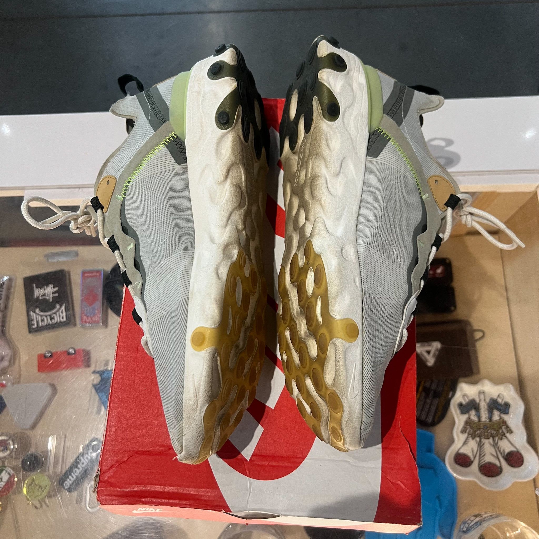 Nike Size 10.5 • Nike React Element 55 Spruce Volt Size US 10.5 / EU 43-44 - 3 Thumbnail