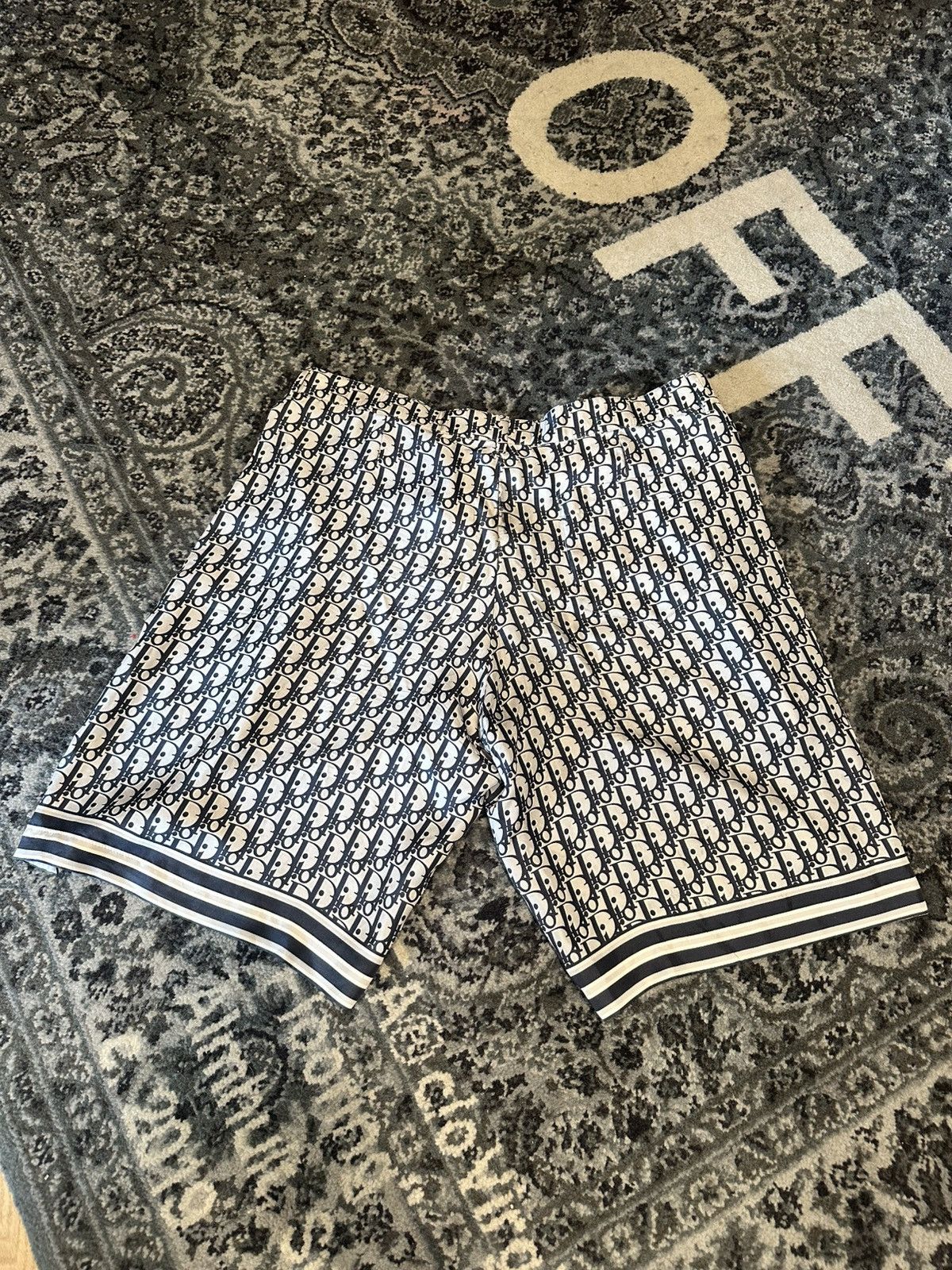 Dior Dior Silk Monogram Shorts Size 52 Size US 38 / EU 54 - 3 Thumbnail