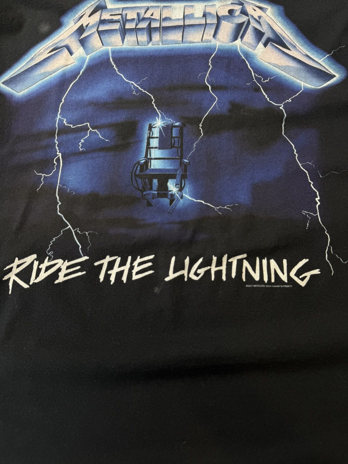 Band Tees × Vintage Vintage Metallica 2017 Ride The Lightning Sun Faded T-Shirt Size US XL / EU 56 / 4 - 11 Thumbnail