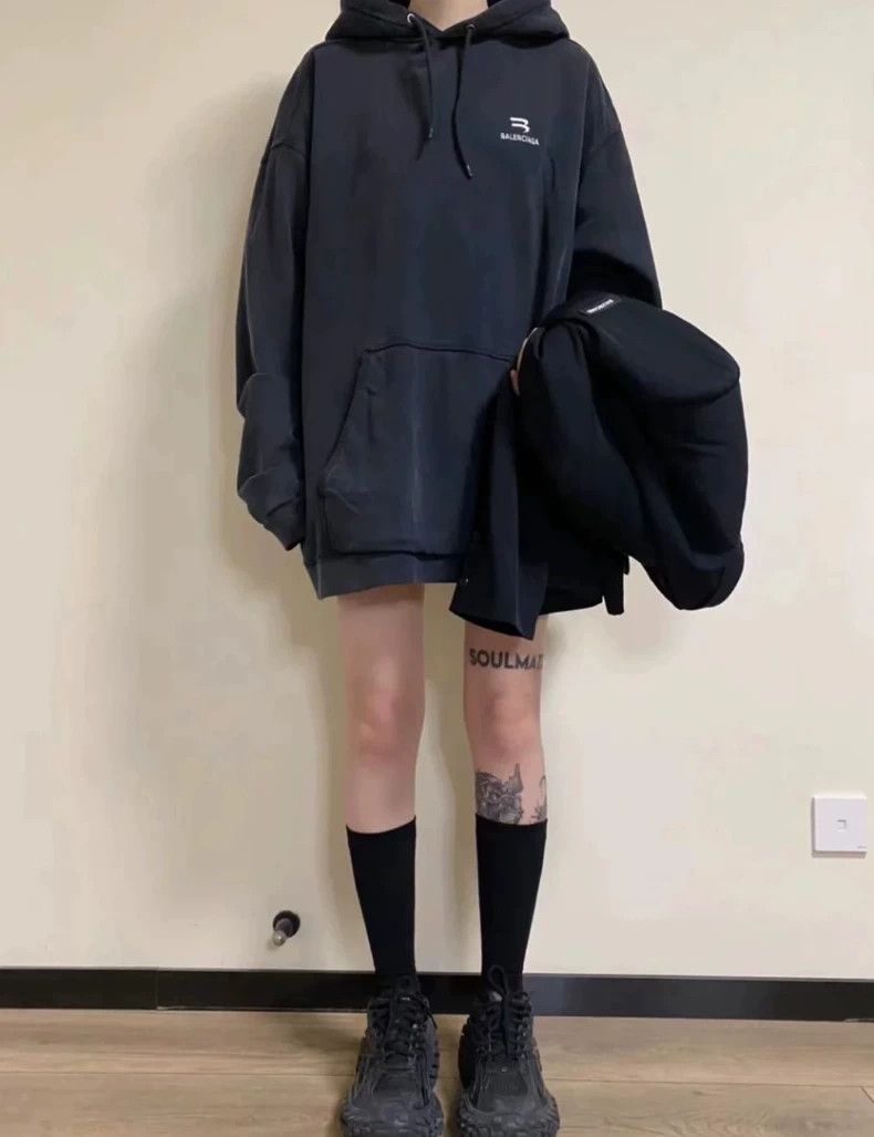 Balenciaga Balenciaga Black double hook hoodie sweatshirt Size US S / EU 44-46 / 1 - 4 Thumbnail