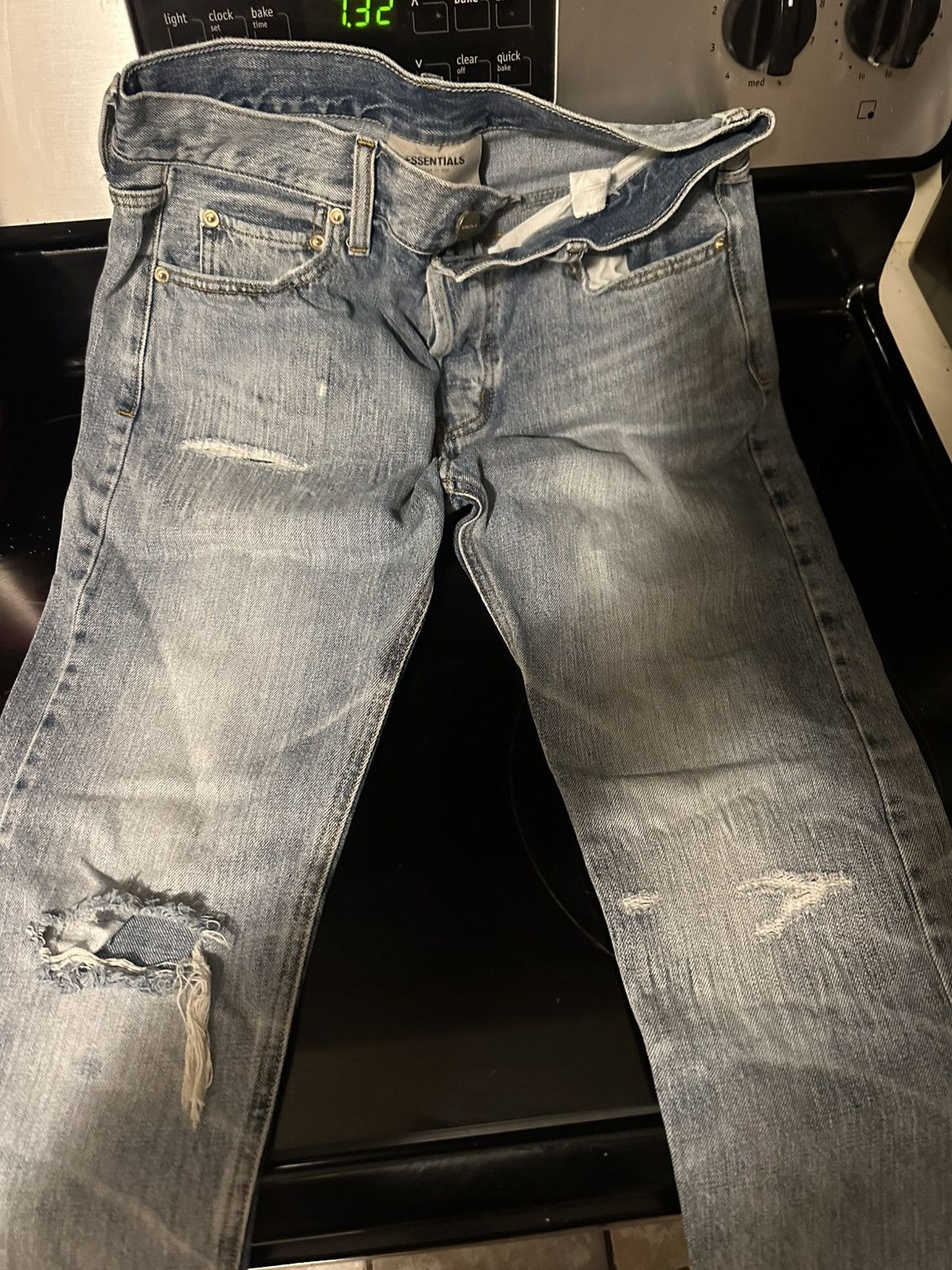 Essentials × Fear of God Fear of god essentials denim sz 30 Size US 30 / EU 46 - 6 Thumbnail